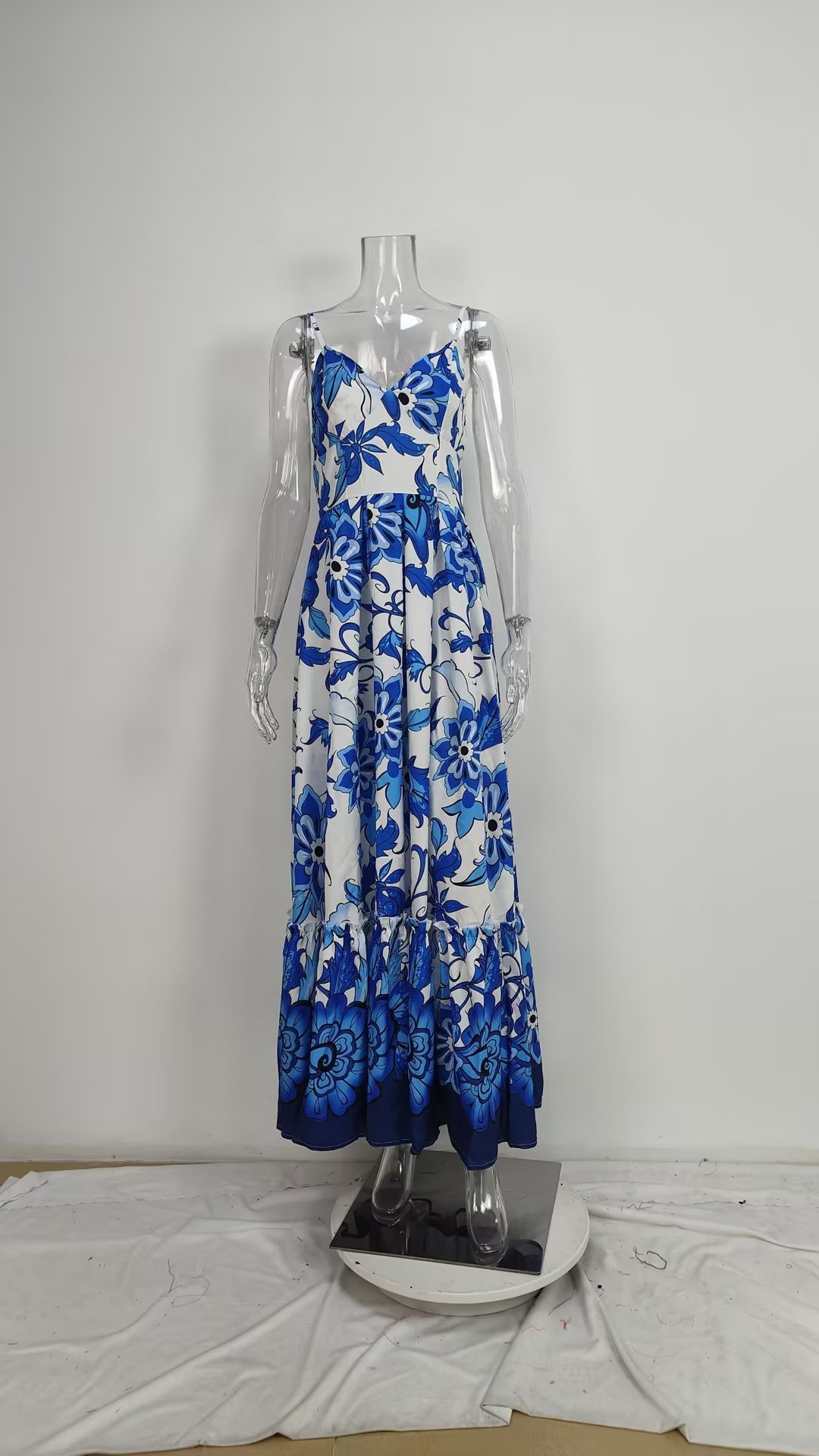 Women Elegant Print Backless Sleeveless Strap Dress 9