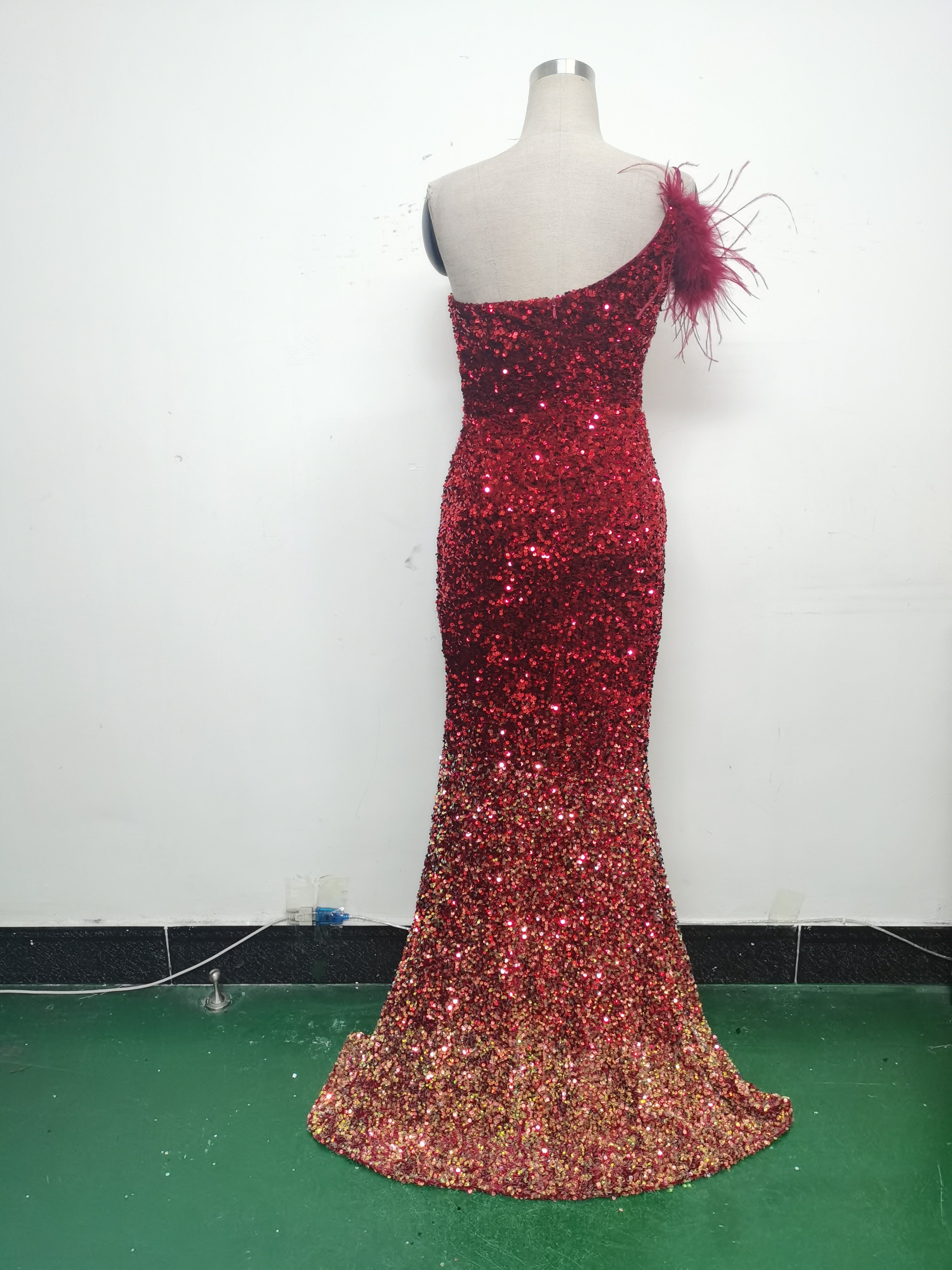 Women Gradient Velvet Bottom Beaded Ostrich Feather One Shoulder Slash Shoulder Slit Evening Dress 33