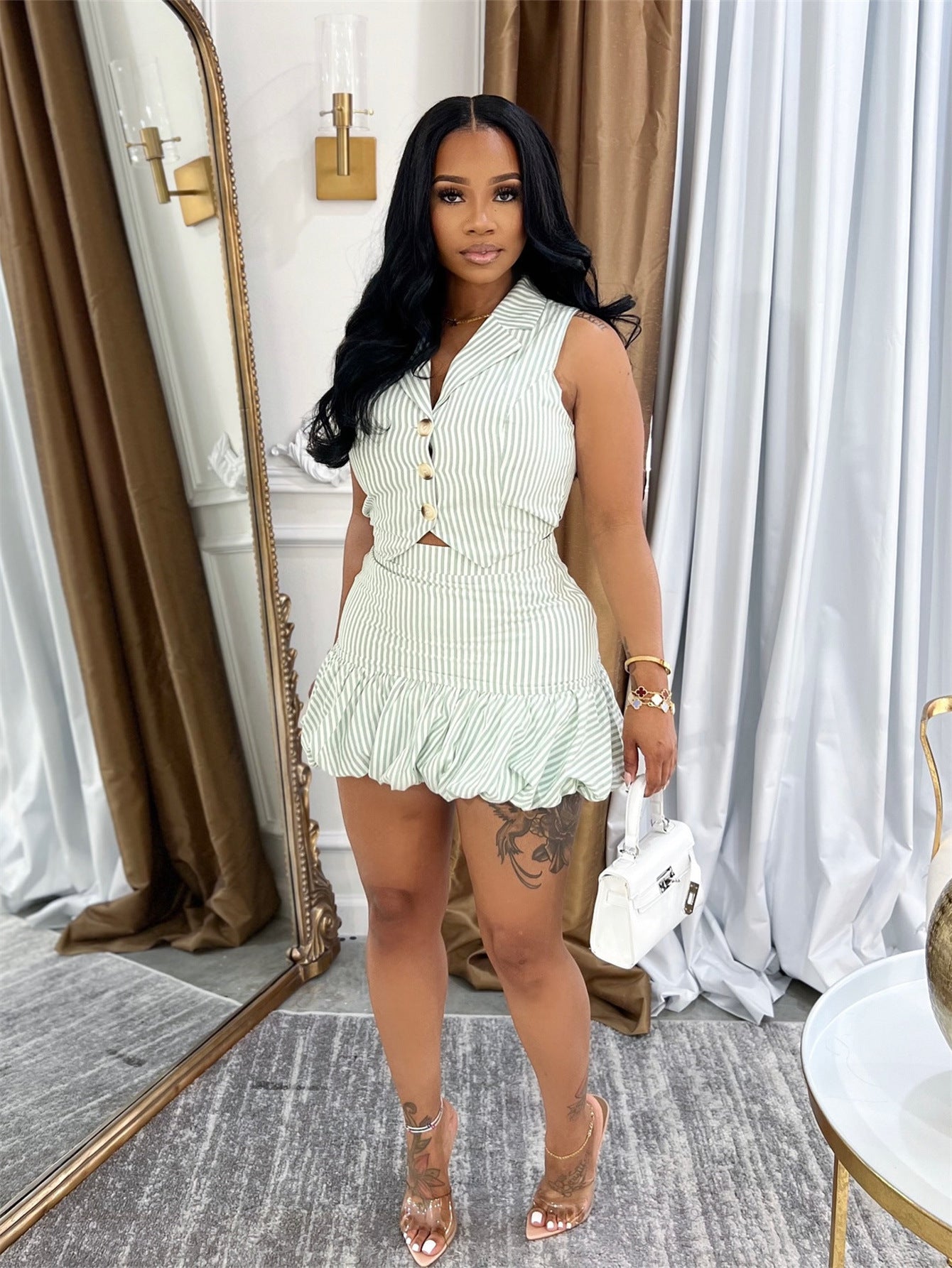 Summer women's v-neck contrast striped single-breasted sleeveless vest 7