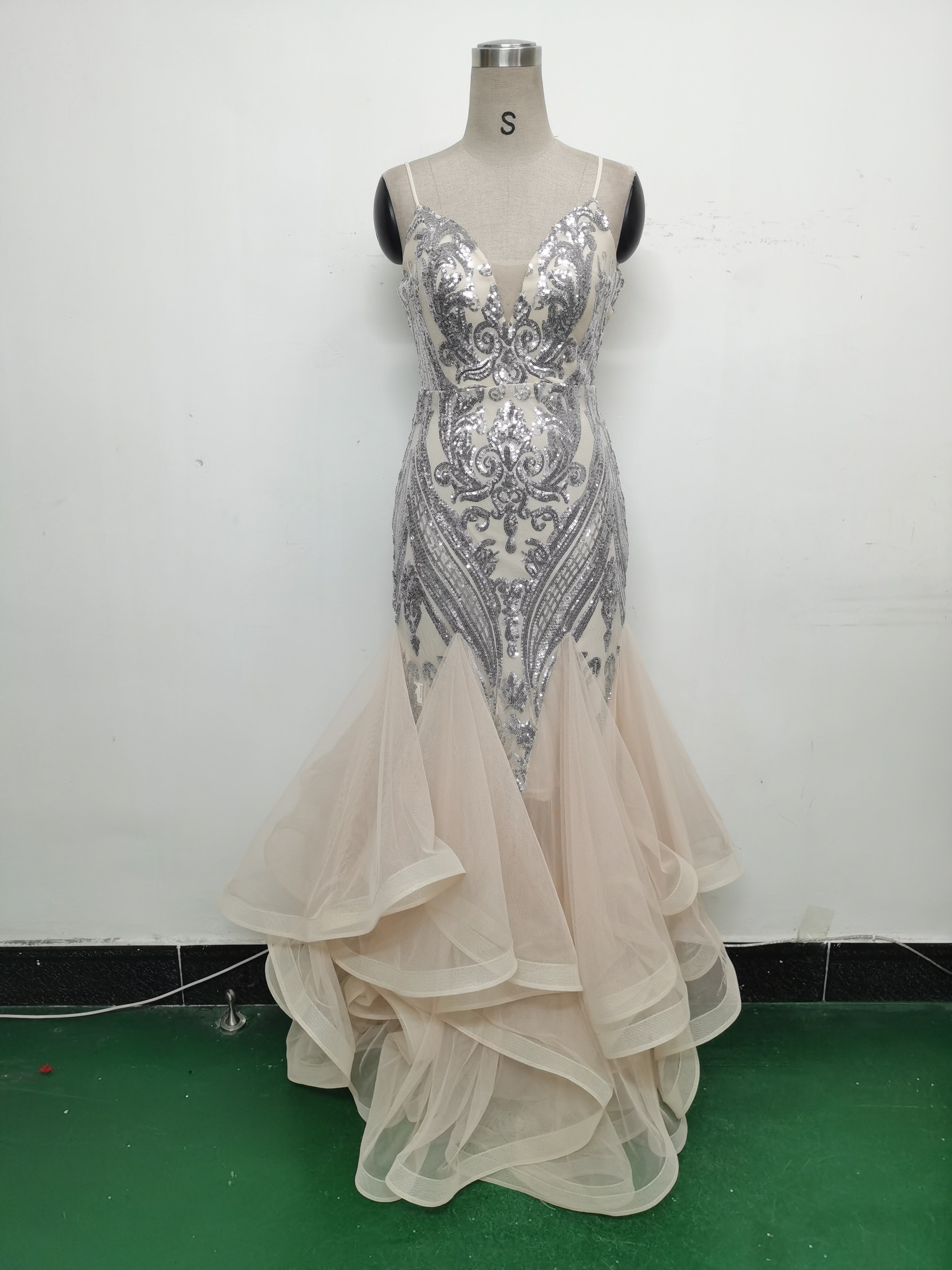 Women Sequin Patchwork Mesh Evening Dress 18