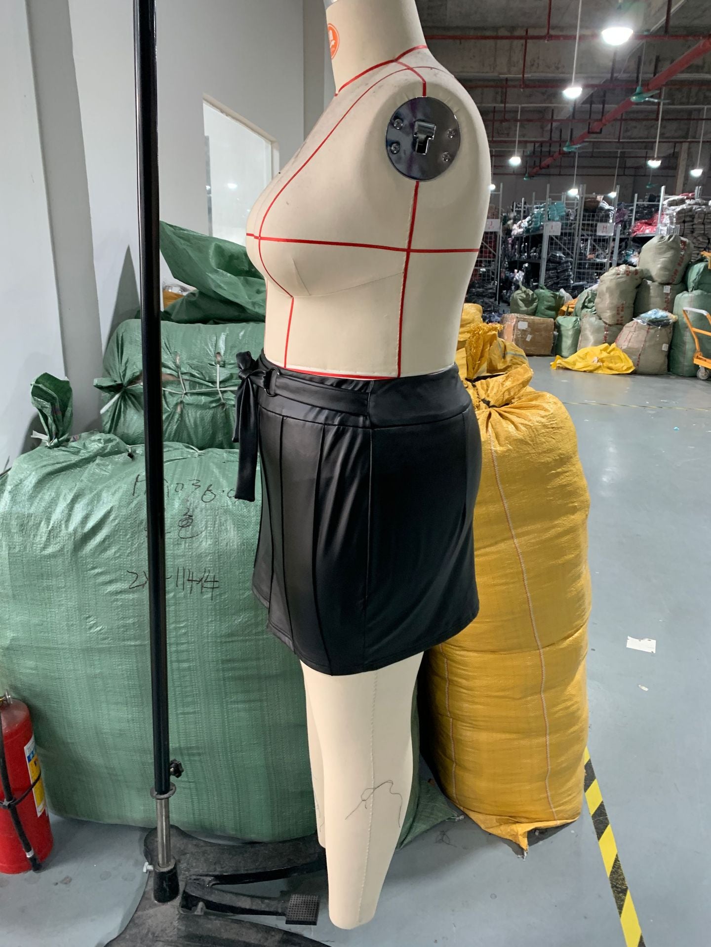 High-Waist Bodycon PU Leather Mini Skirt 6