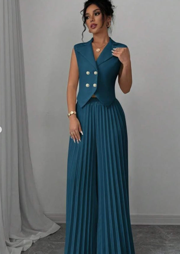 Women's Vest and Pleated Pants Suit Fashionable Wear 6