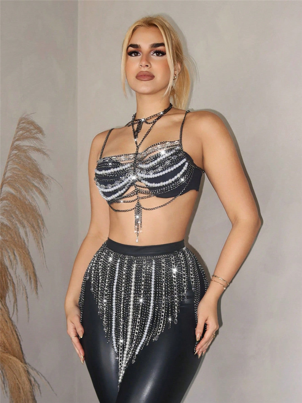 Fashion Metal Chain Multi-Layer Body Chain Nightclub Sexy Halter Neck Chest Ornament 4