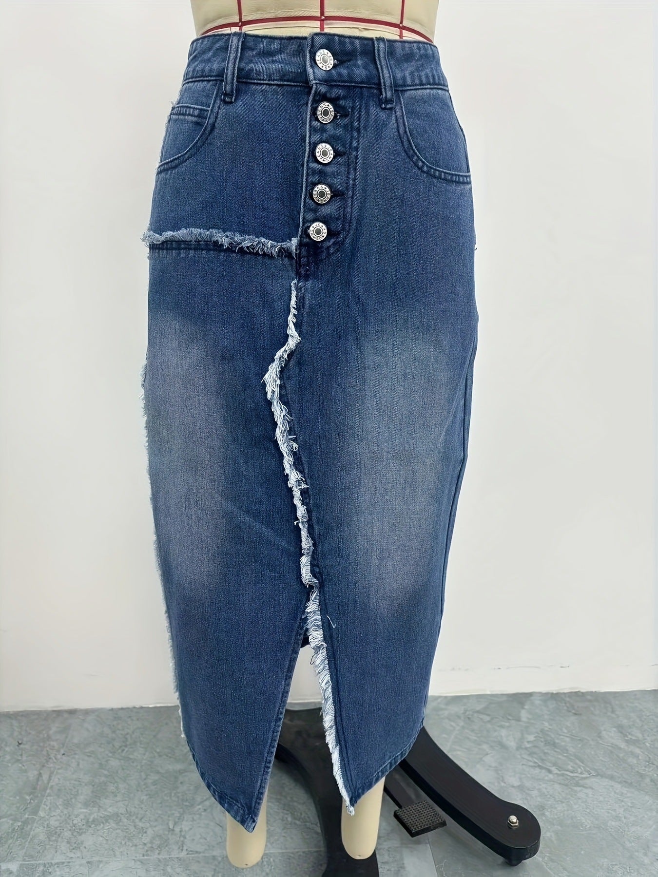 Women's Fashionable Slim Irregular Slit Denim Shorts 18