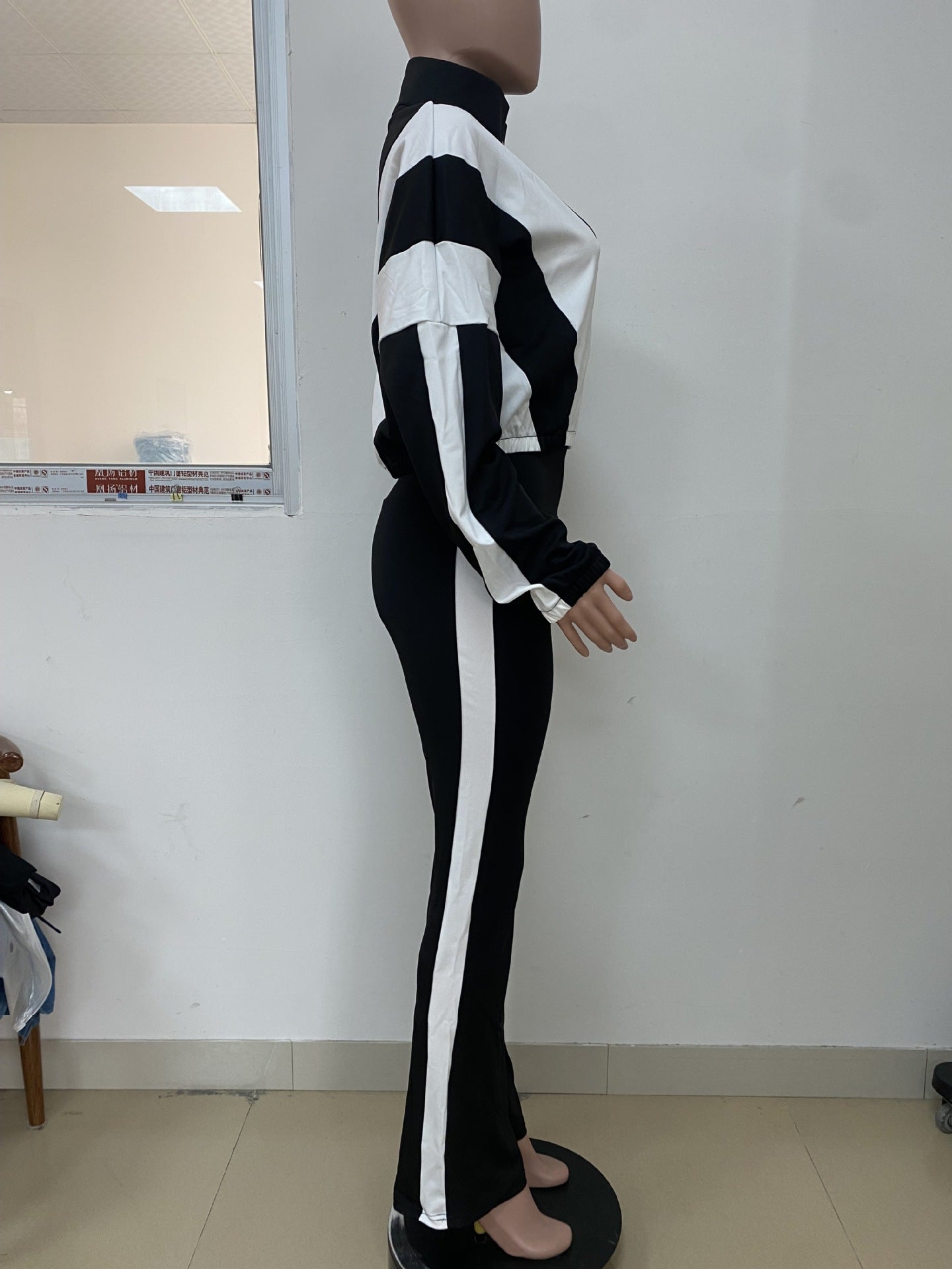 Women Zippered Turndown Collar Patchwork Zipper Top and Two-Piece Pants 9