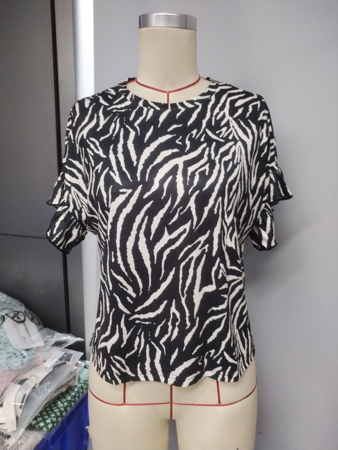 Summer Women’s Ribbed Loose Bat Sleeve Round Neck Zebra Print T-Shirt 6