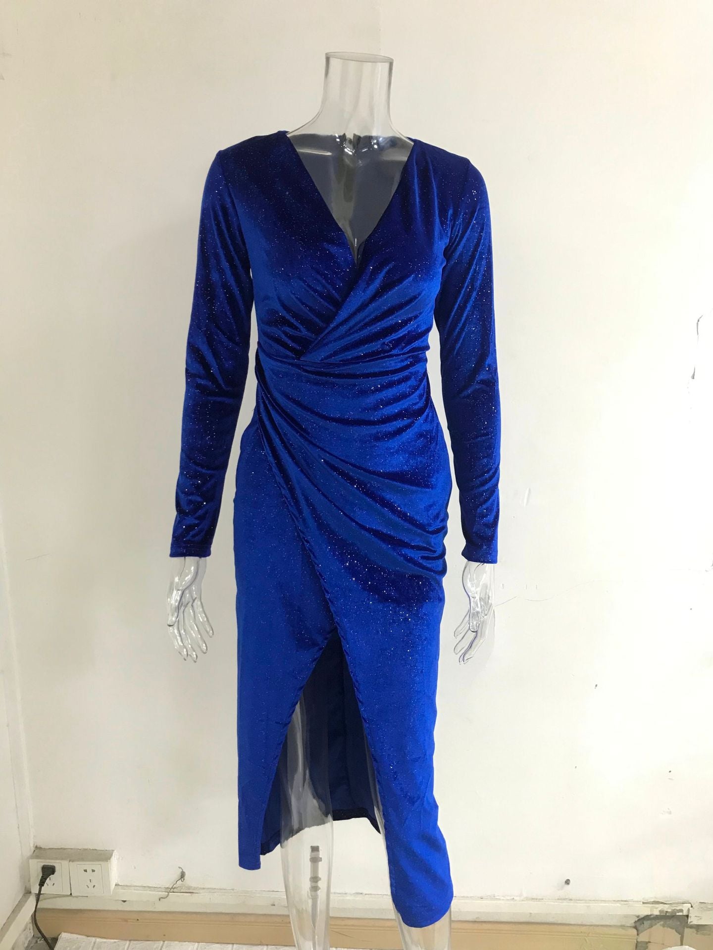 Women Sexy Leg-Exposing Long Sleeve Velvet Dress 18