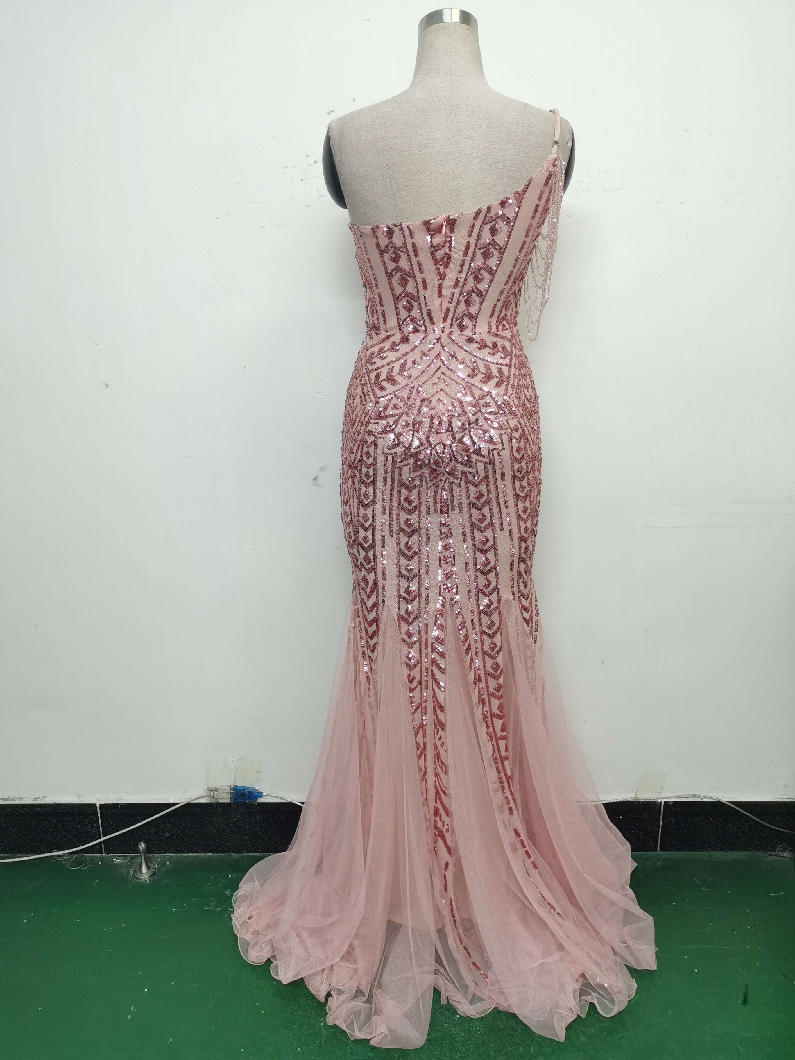 Women gift-ordered sequined mesh evening dress 42