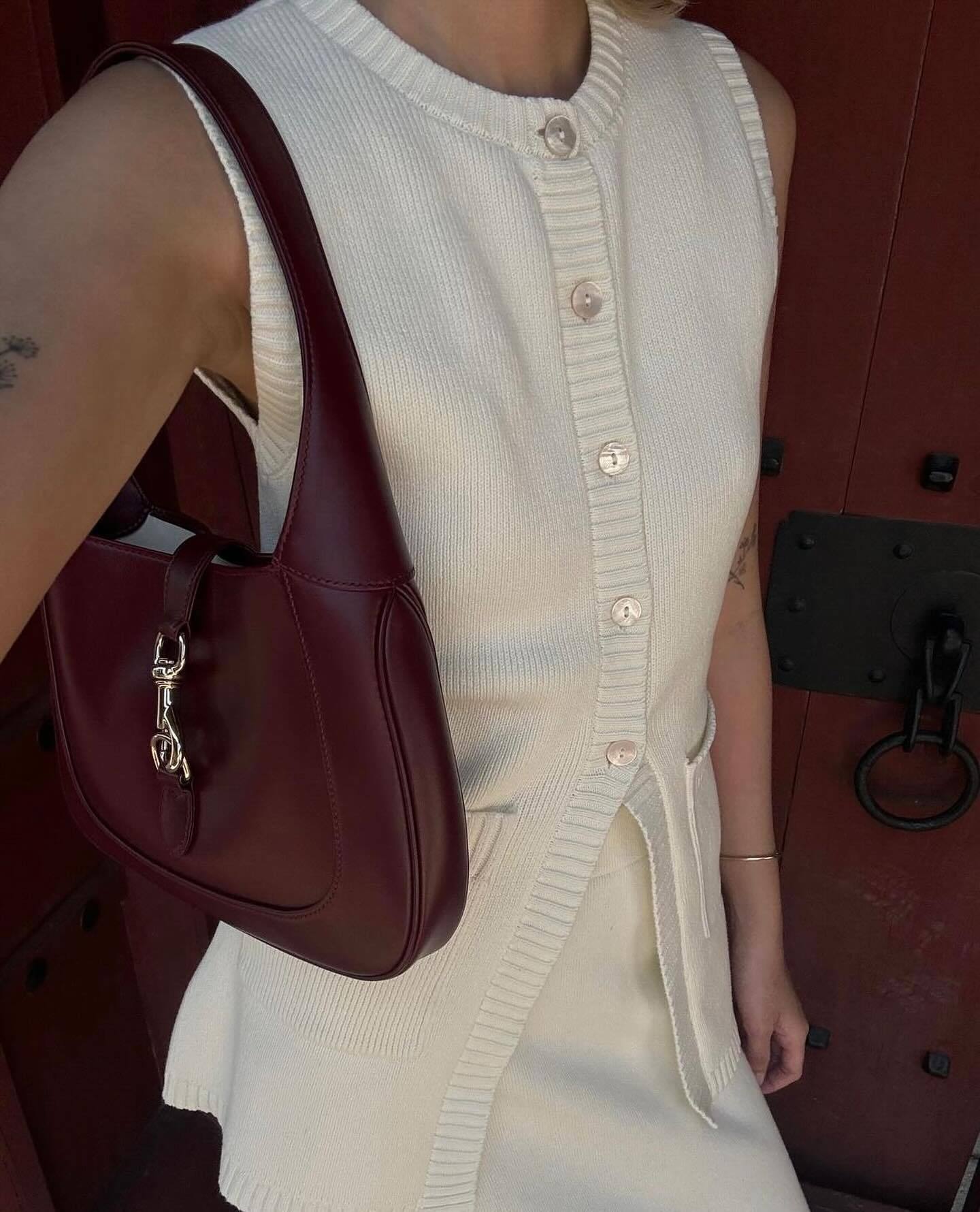 Women Sleeveless Pocket Knitting Vest and Slit Skirt Two Piece Set 5