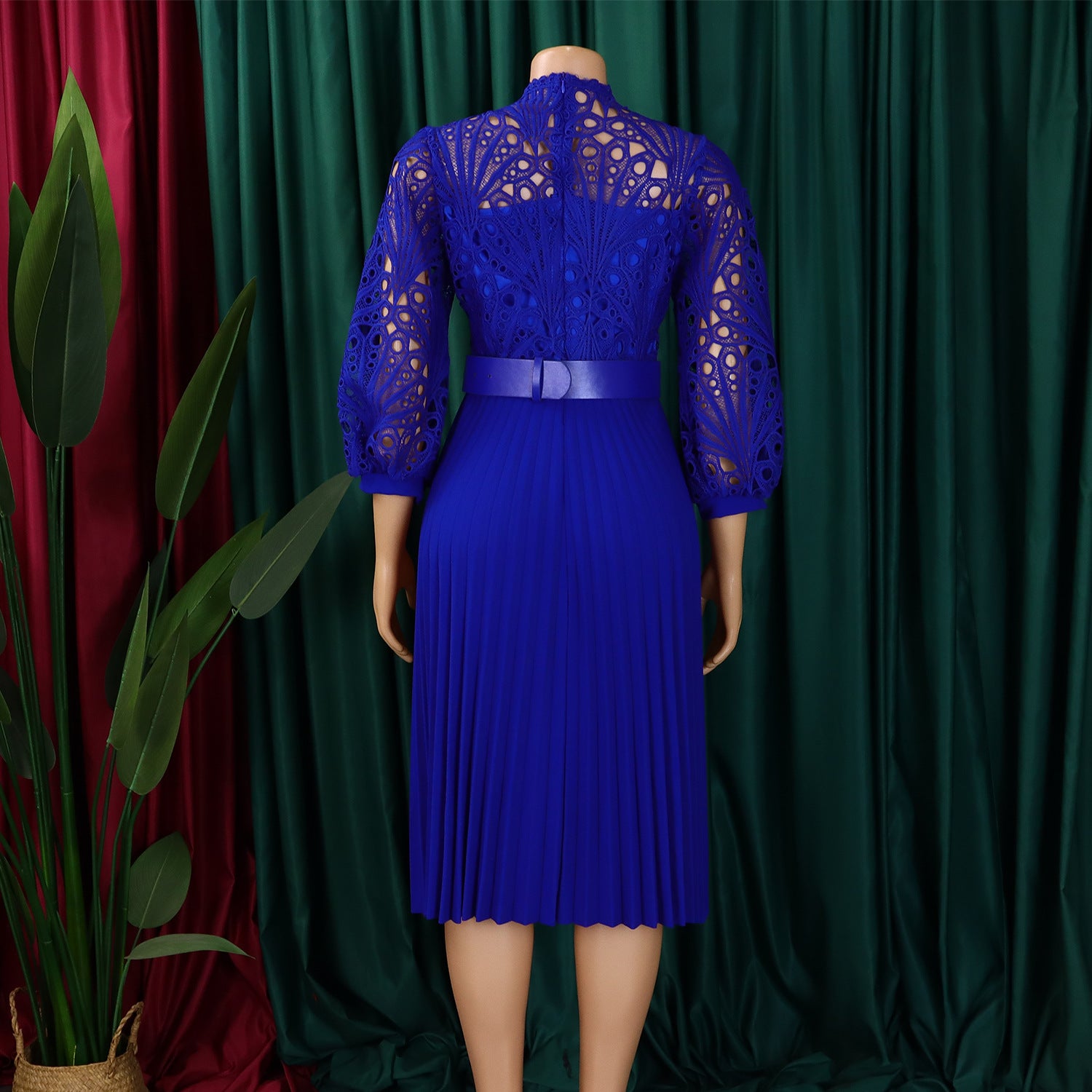 Women Solid lace hook flower hollow pleated dress 16