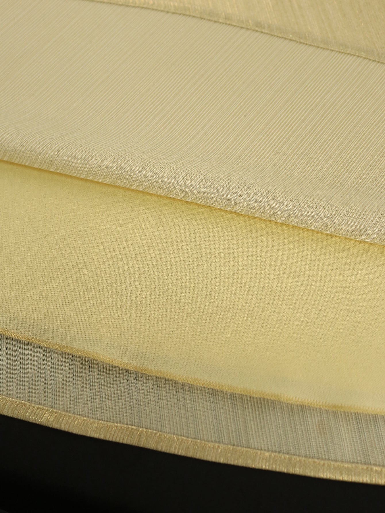 Sexy V-Neck Ruffle-Sleeve Party Dress Chic High-Waist Gold Evening Gown 9