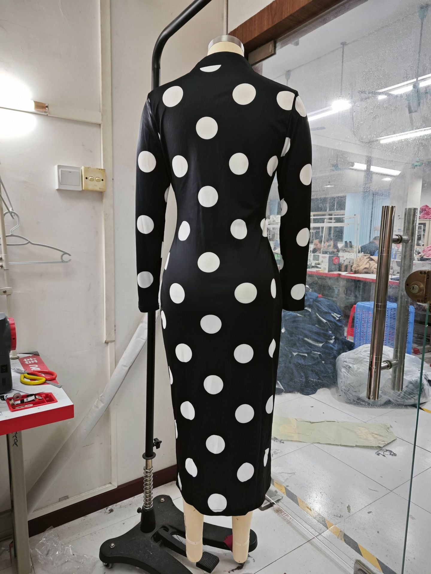 Autumn and winter fashion Plaid Print V-neck Bodycon long-sleeved sexy dress 20