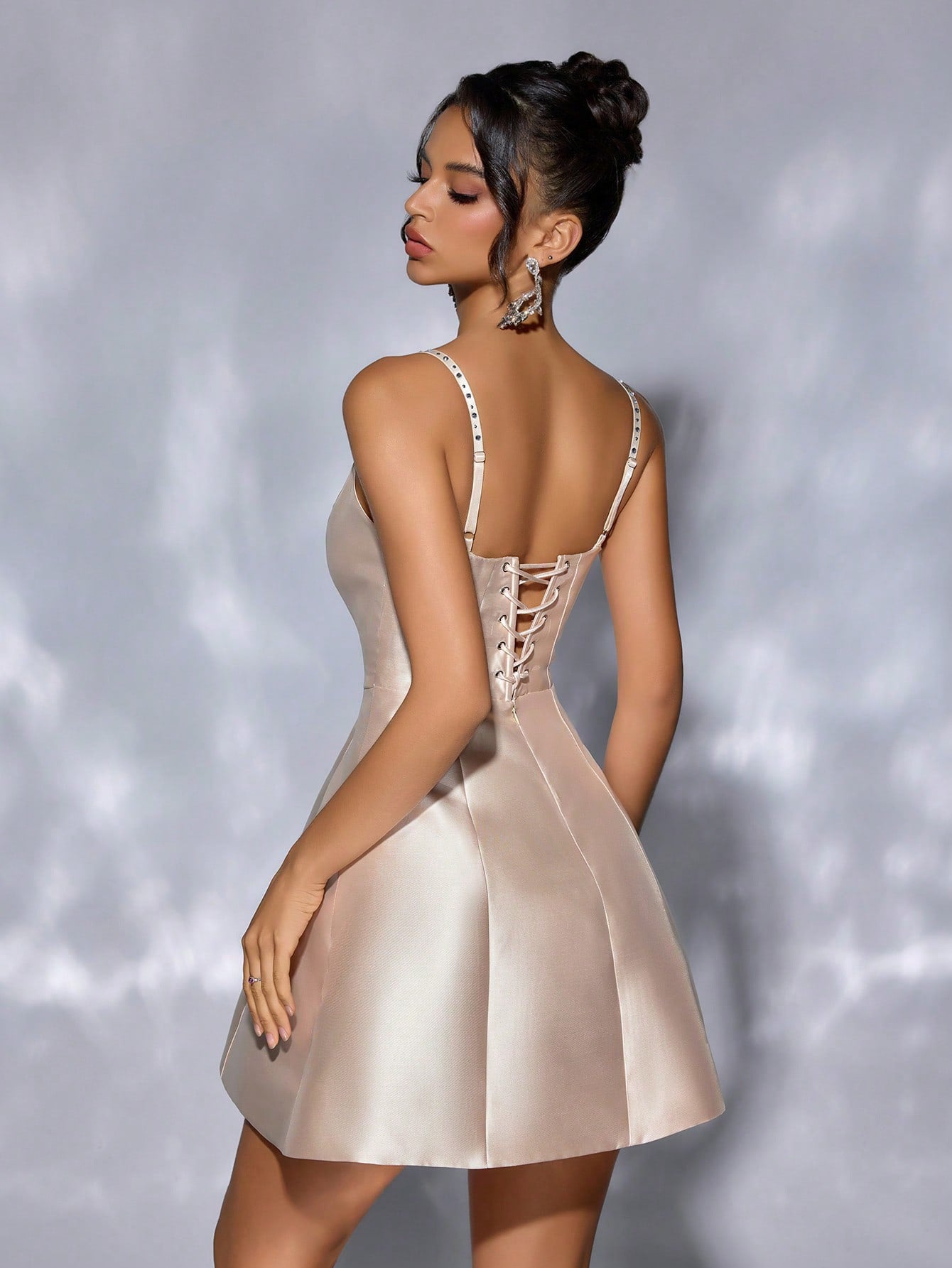 Women's Solid Color Strap Short Dress Sexy Low Back Gown Sleeveless A-line Evening Dress 3