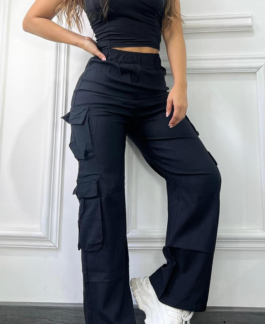 Women Pocket Solid Cargo Pants 3