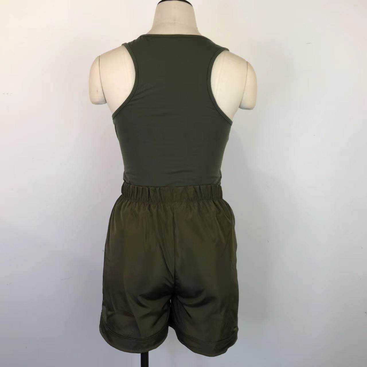 Women's Fashion Solid Color Two Piece Vest Loose Casual Shorts Summer Two Piece Set 16