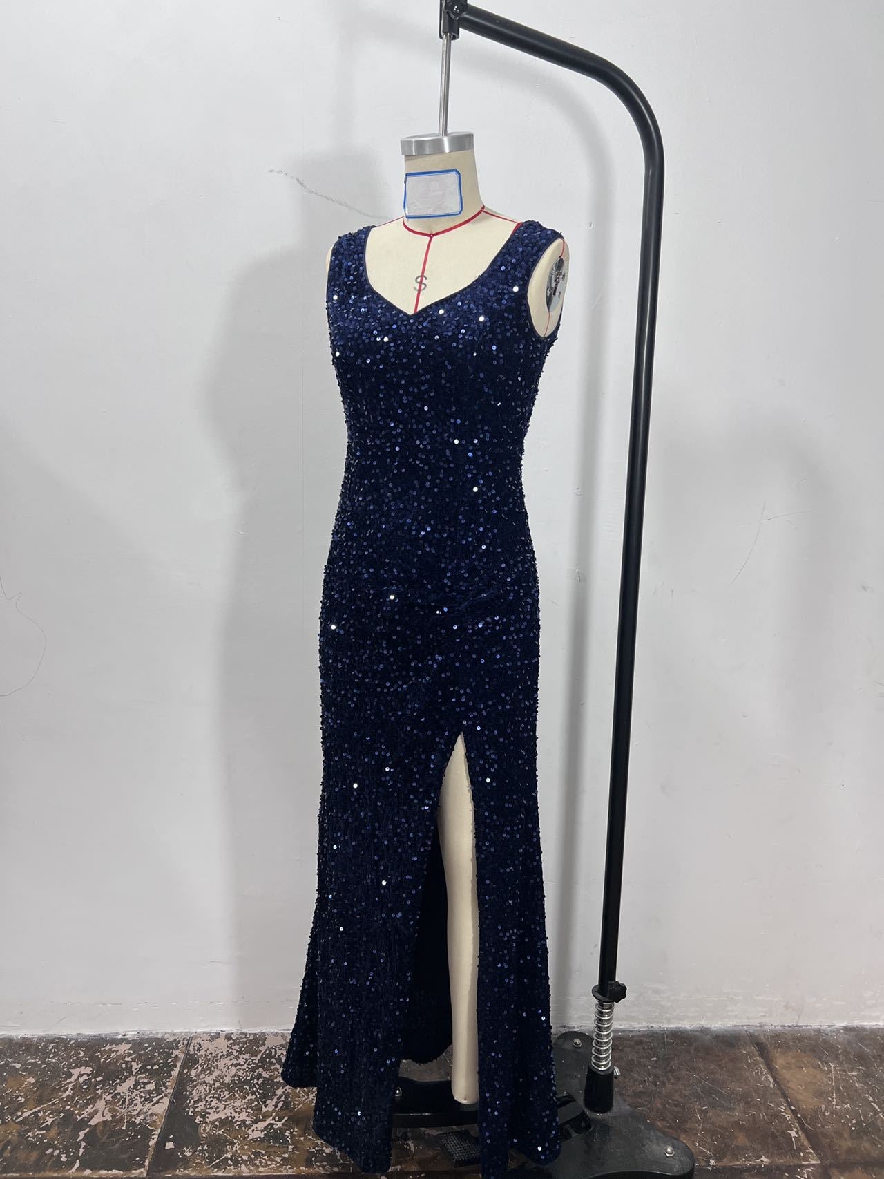 Summer Elegant Sequin V-Neck Slit Formal Party Evening Gown 10