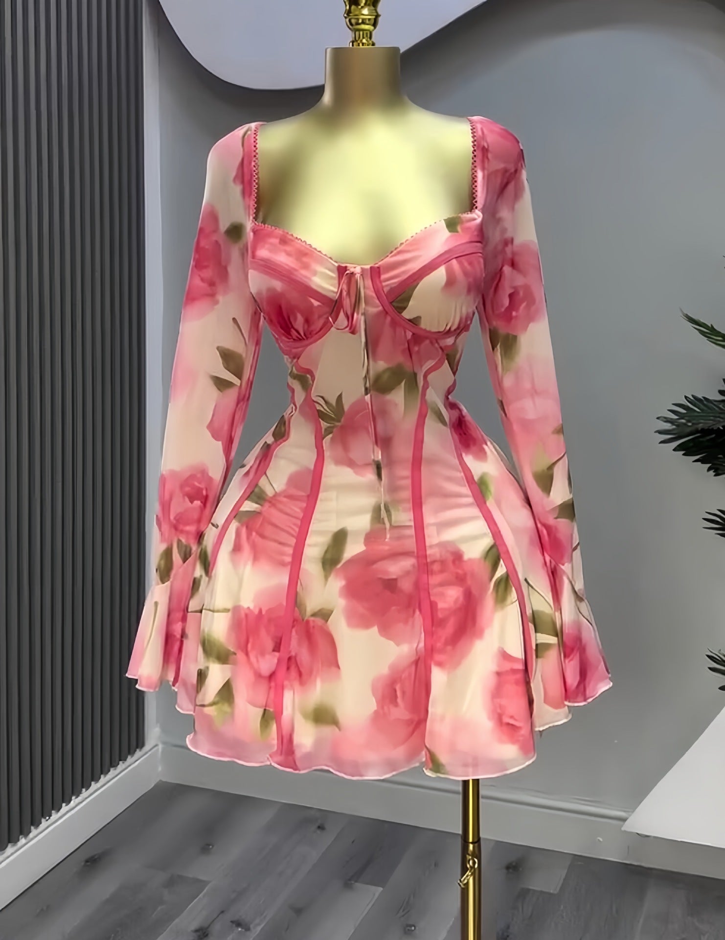 Women Bell Bottom Long-sleeved Lace-up Ruffled Flower Print Dress 3