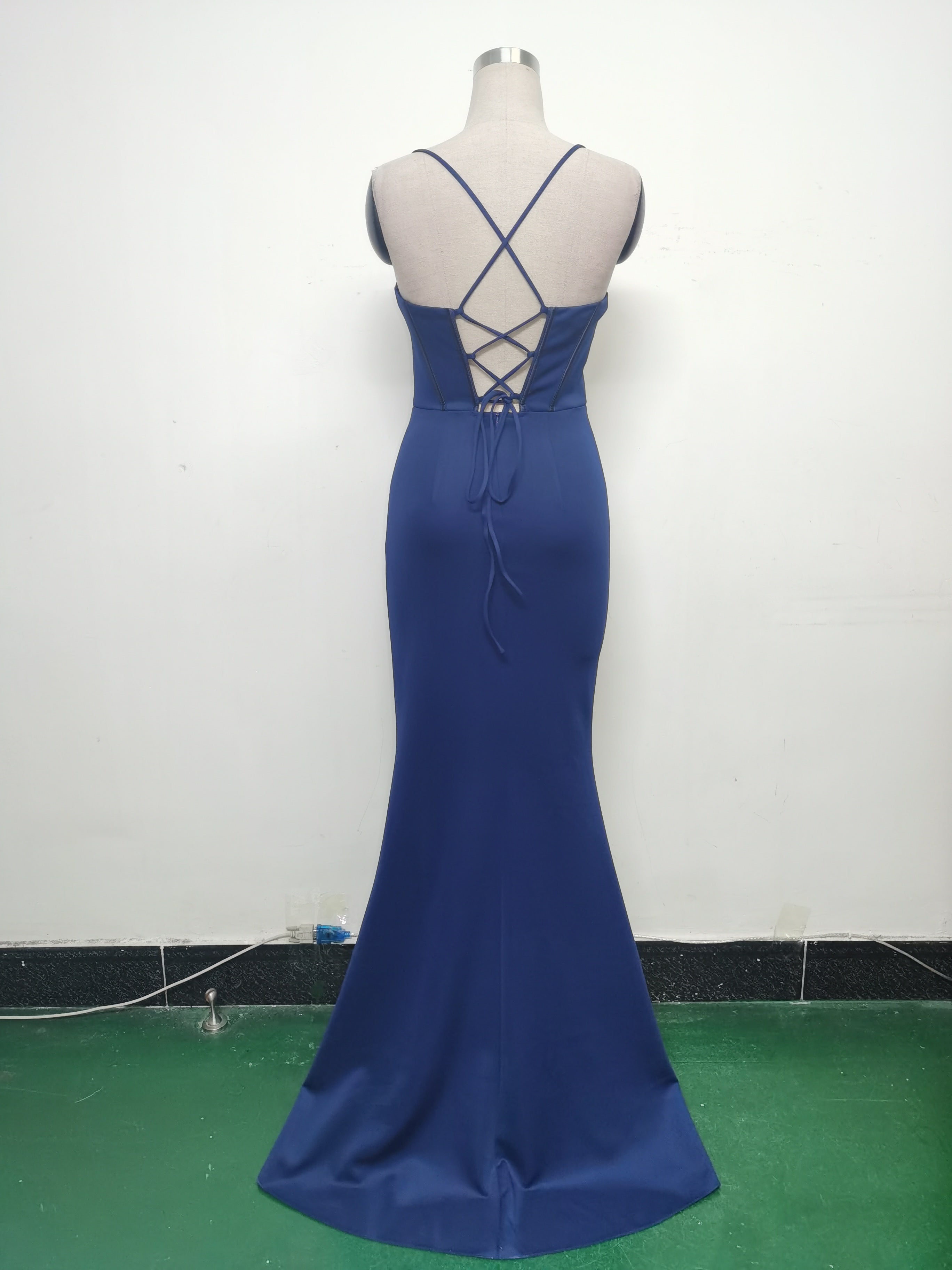 Luxury Strap Fishbone Slim Waist Evening Dress 30