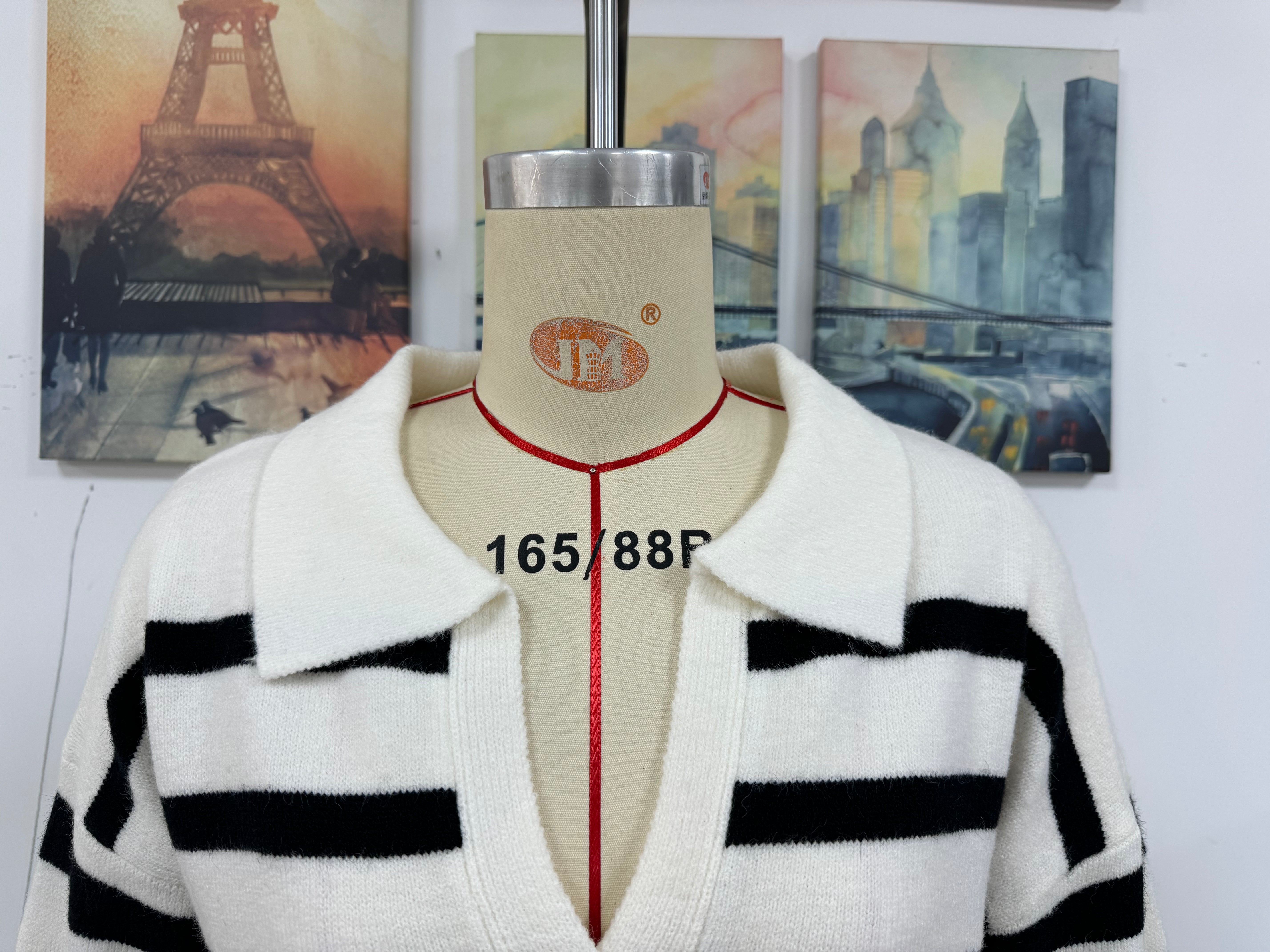 Autumn And Winter Women's Fashion Stripe Turndown Collar Loose Knitting Sweater 25