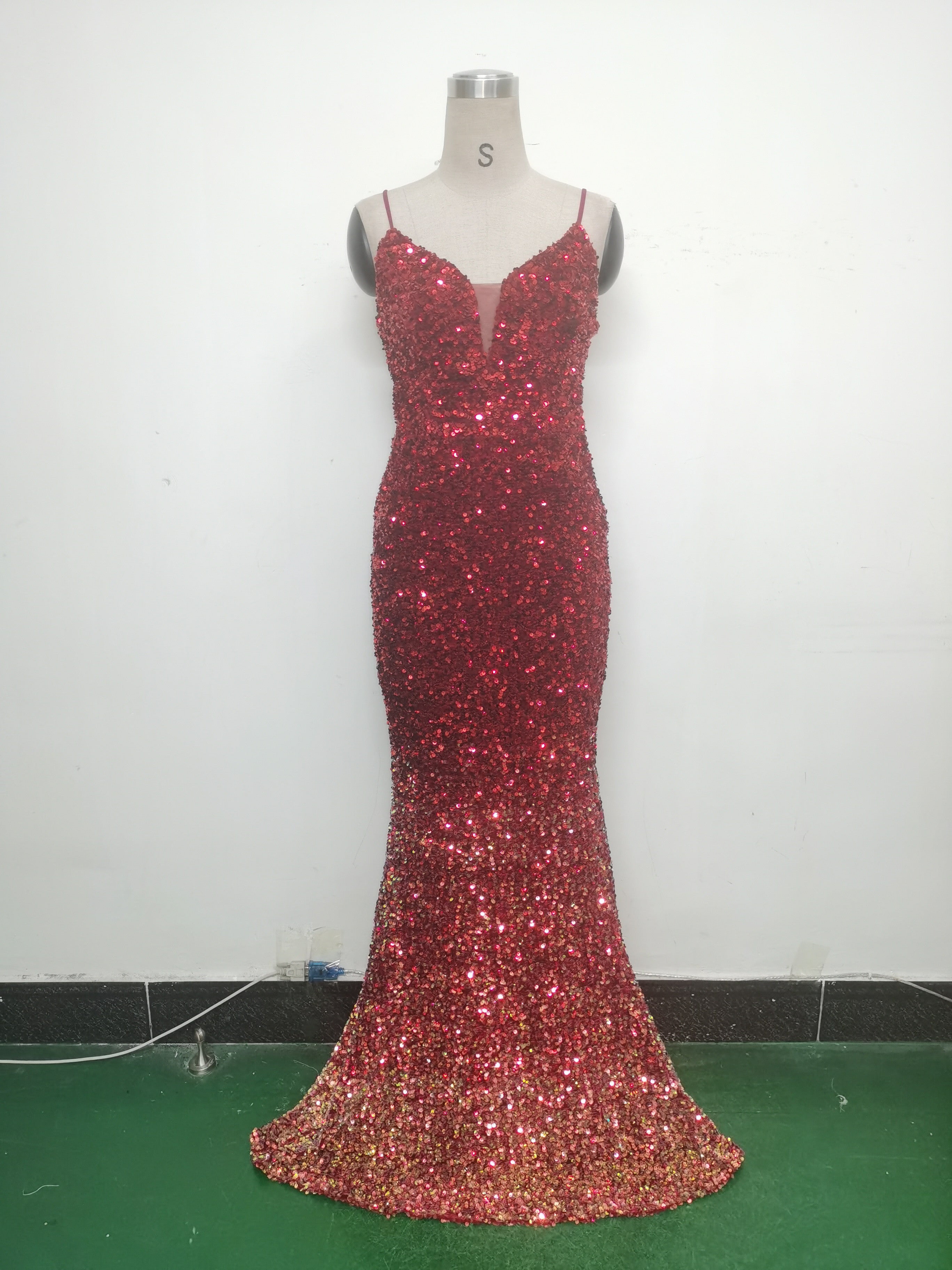 Gradient Sequins Sexy Strap Evening Dress 24