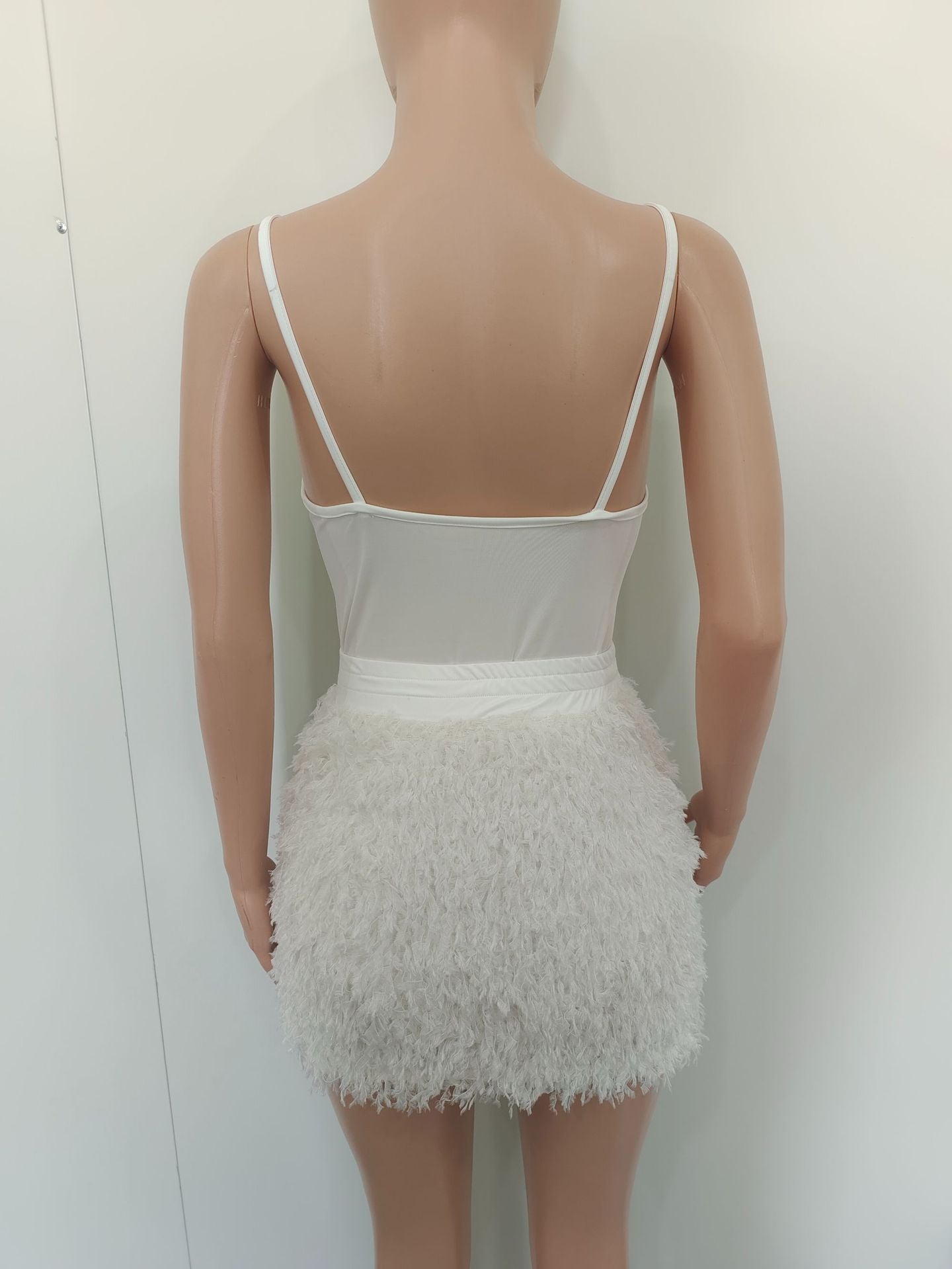 Solid color straps bodysuit fur skirt two piece set 11