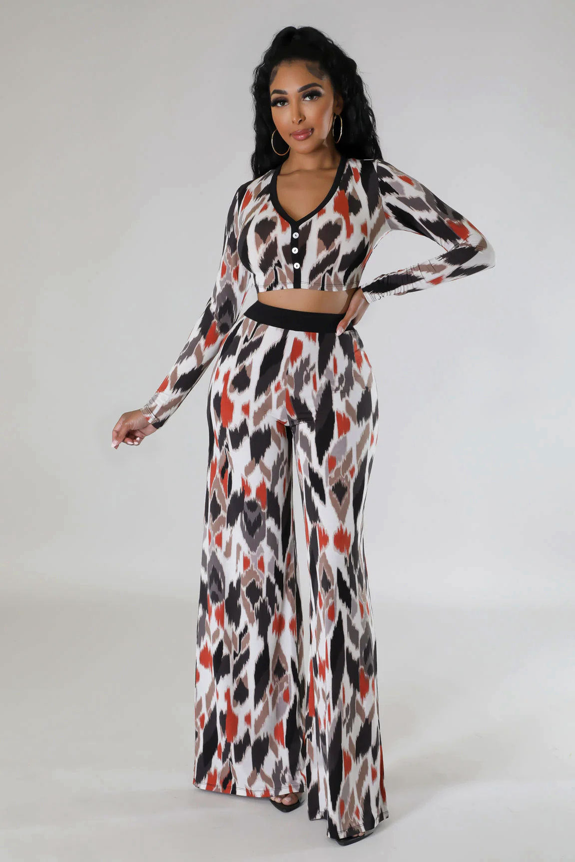 Fashionable Slim-Fitting Short T-Shirt High-Waisted Loose Bootcut Trousers Spring And Autumn Two-Piece Set 3