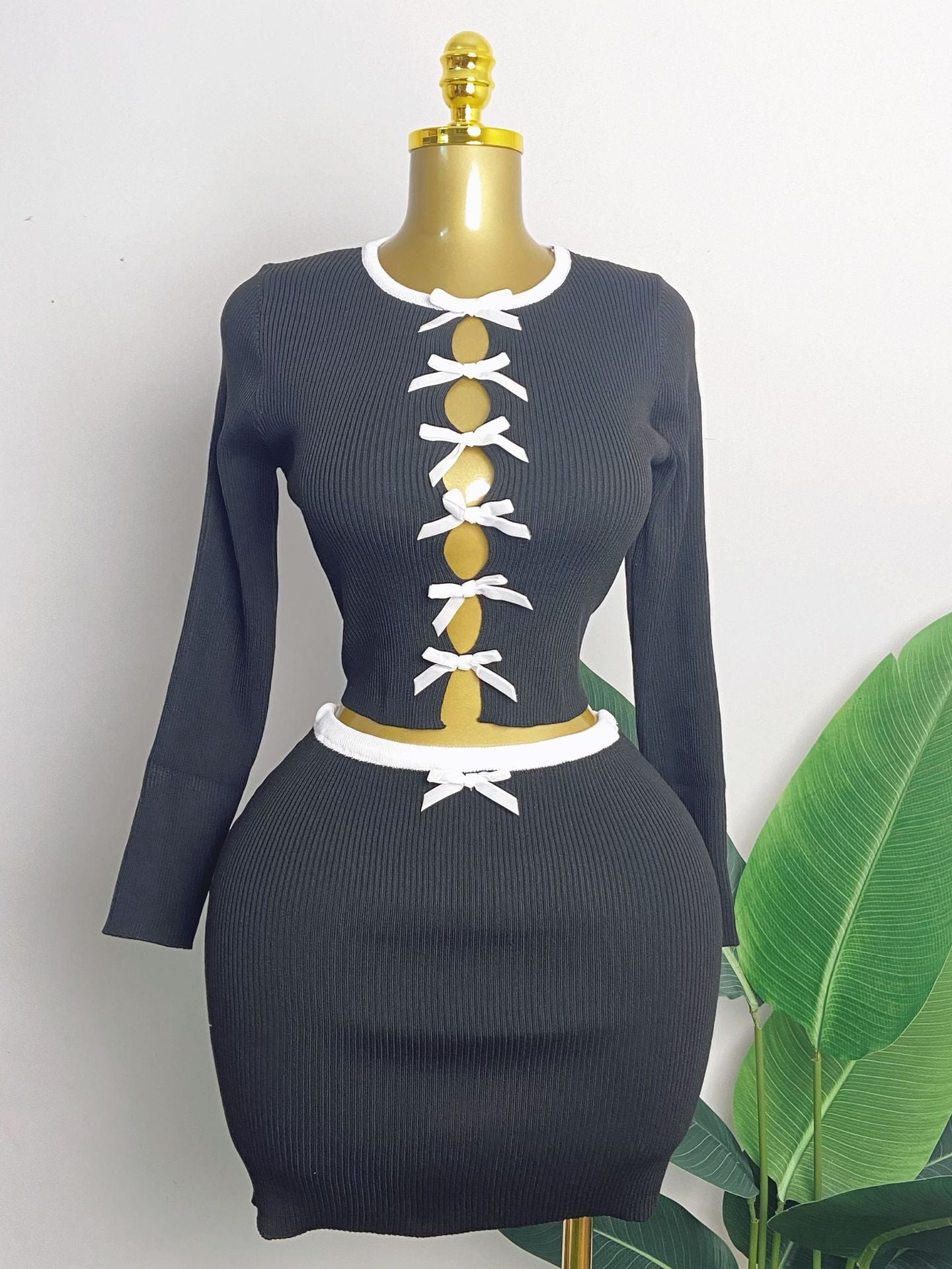 Women bow Round Neck long-sleeved knitting hollow contrasting Top and Skrit two-piece set 6