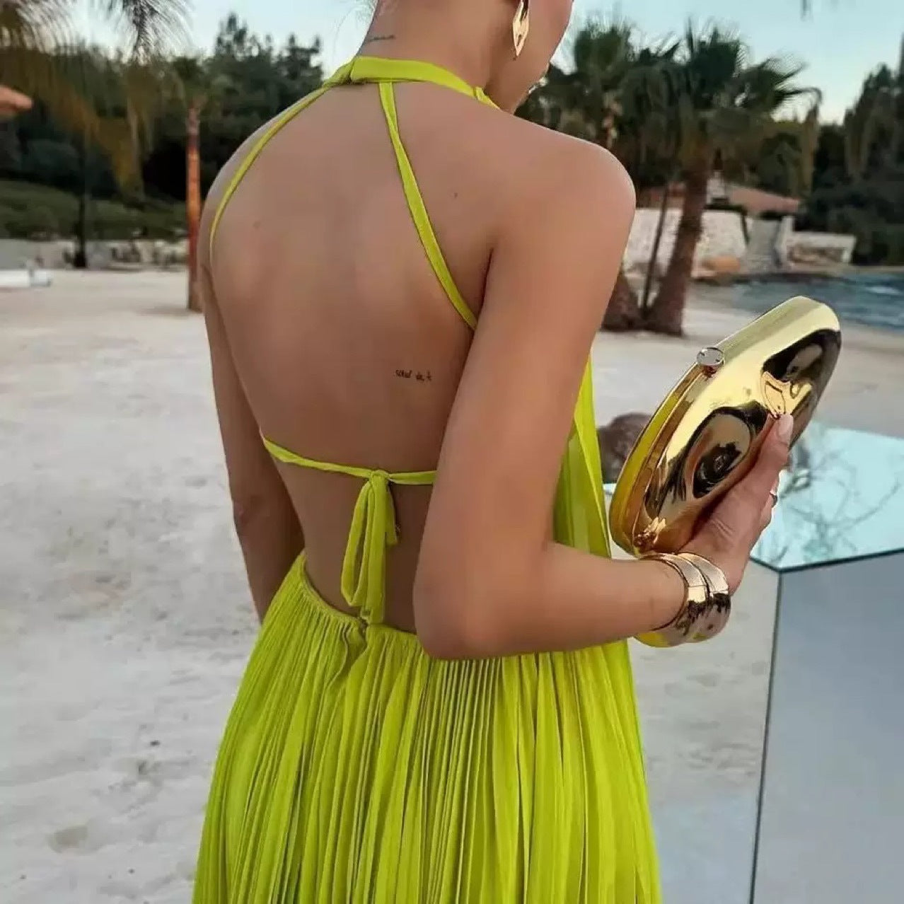 Women's Solid Round Neck Sexy Low Back pleated Beach Holidays Two Piece Skirt Set 4