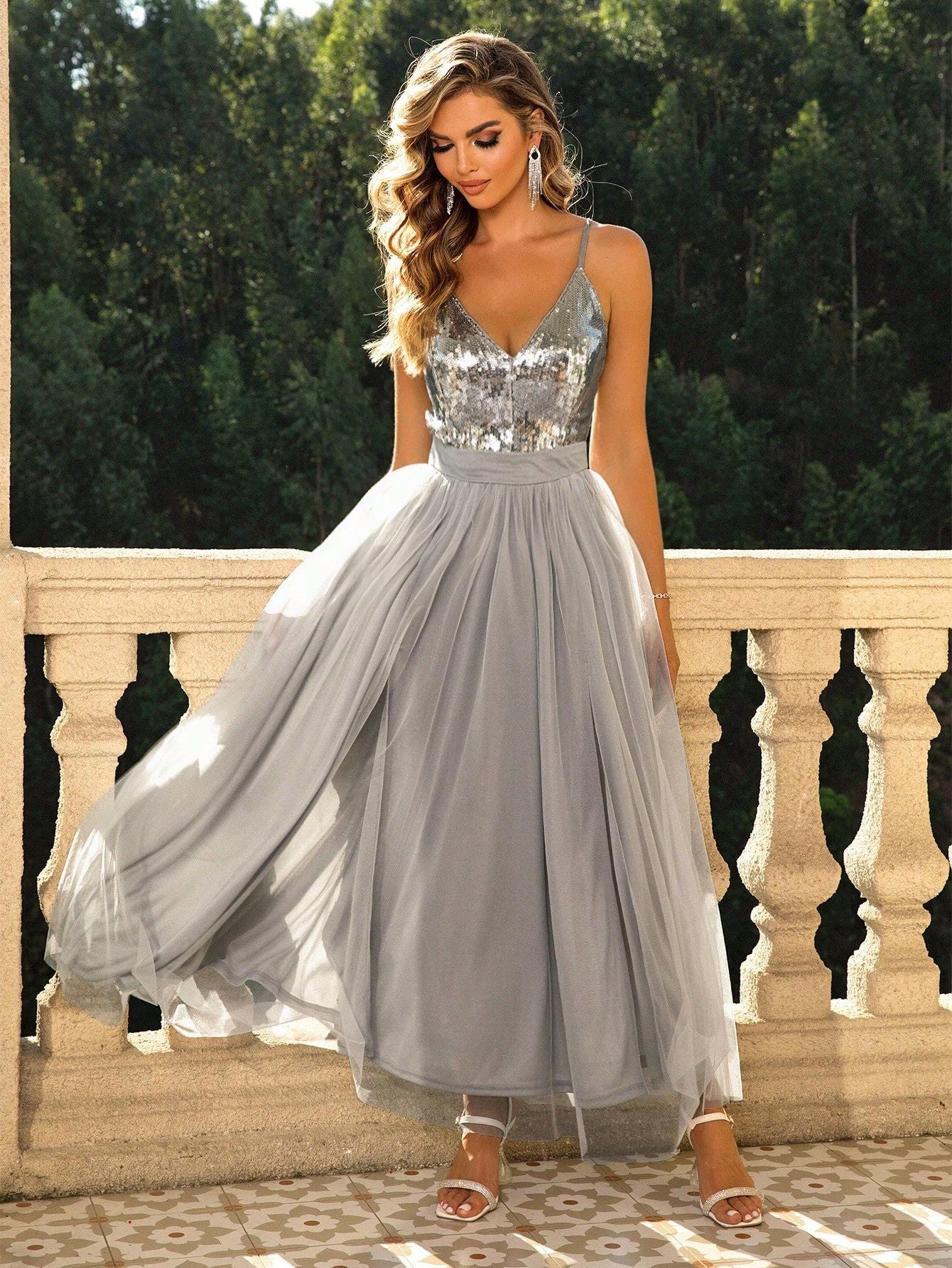 Women Sexy V-Neck Backless Mesh Sequin Patchwork Dress