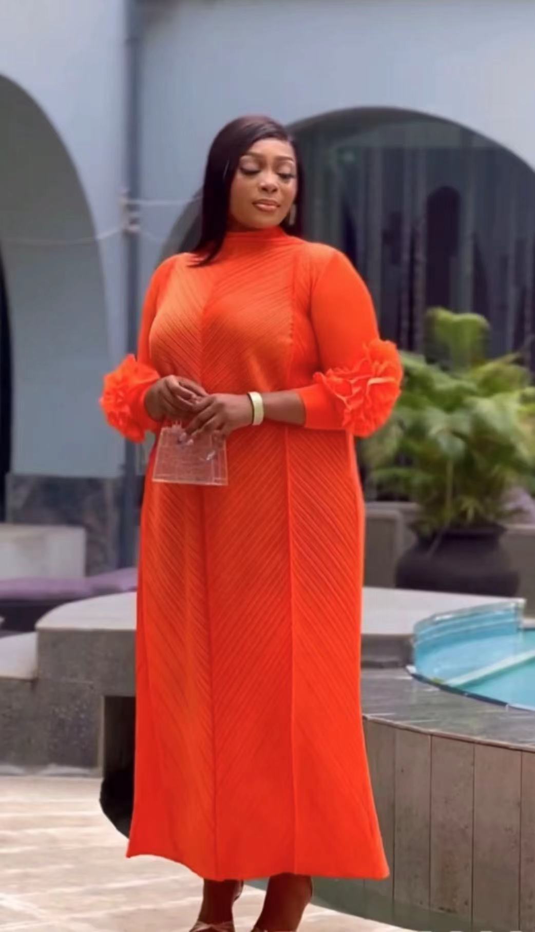 Solid Color Long Sleeve Chic Plus Size Women's Loose Dress 17