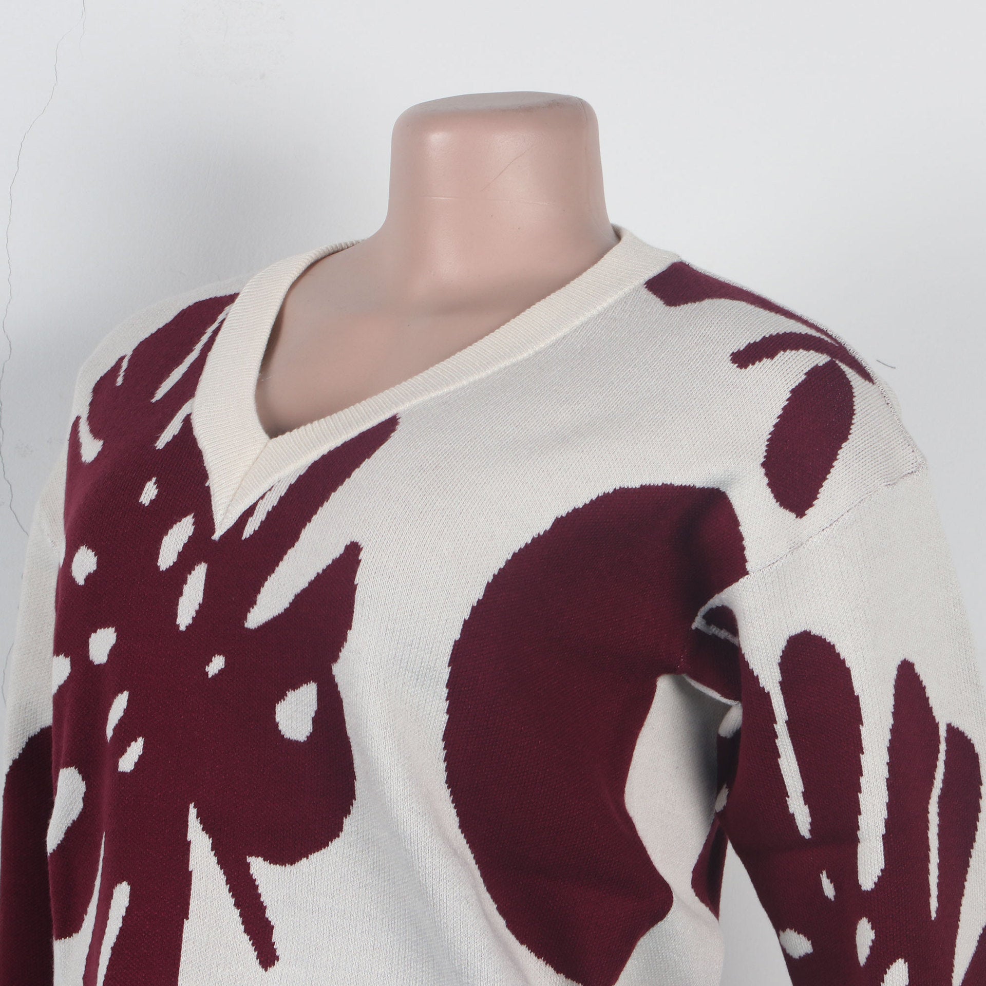 Sexy Leaf V-Neck Pullover Long-Sleeved Sweater Two-Piece Set 31