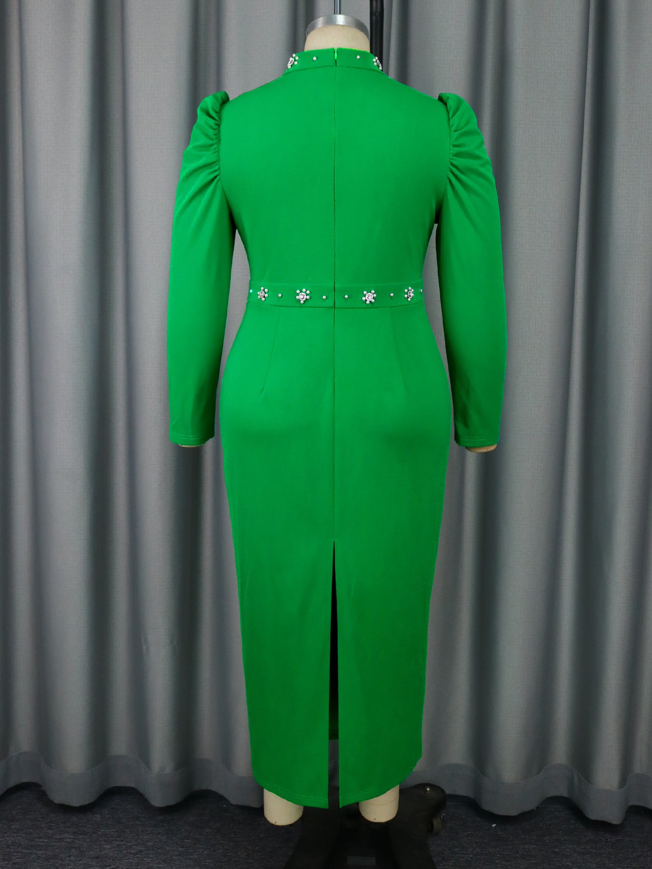 Plus Size Women Hollow Collar Beaded Party Formal Party Dresses 5