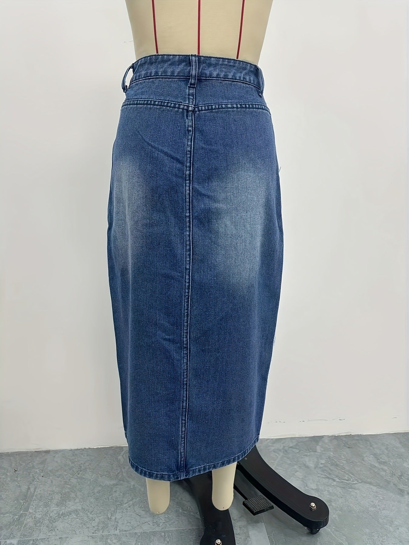 Women's Fashionable Slim Irregular Slit Denim Shorts 17