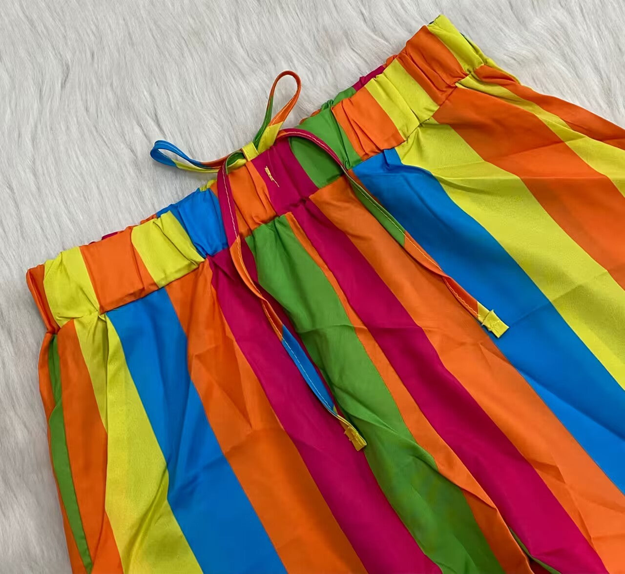 Women Popular Stripe Top and Shorts Casual Two-piece Set 6