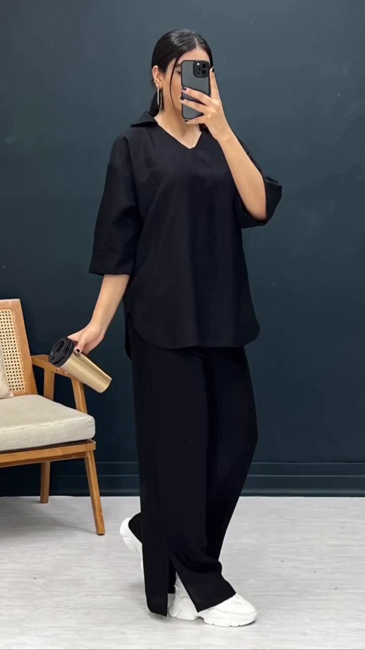 Plus Size Women Loose Top and Slit Wide Leg Pants Two-piece Set 4