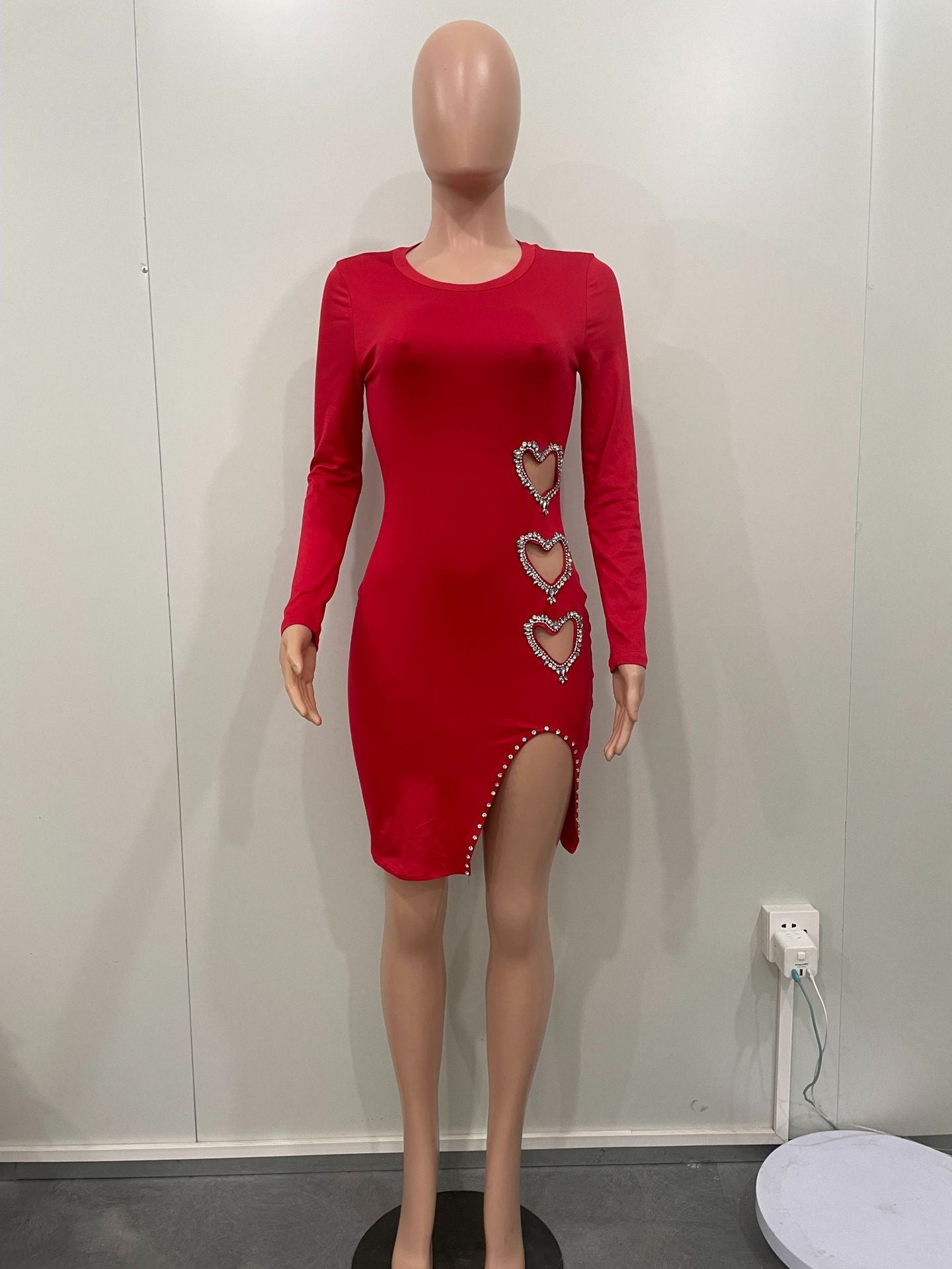 Sexy Solid Color Long Sleeve Heart Beaded Dress 11