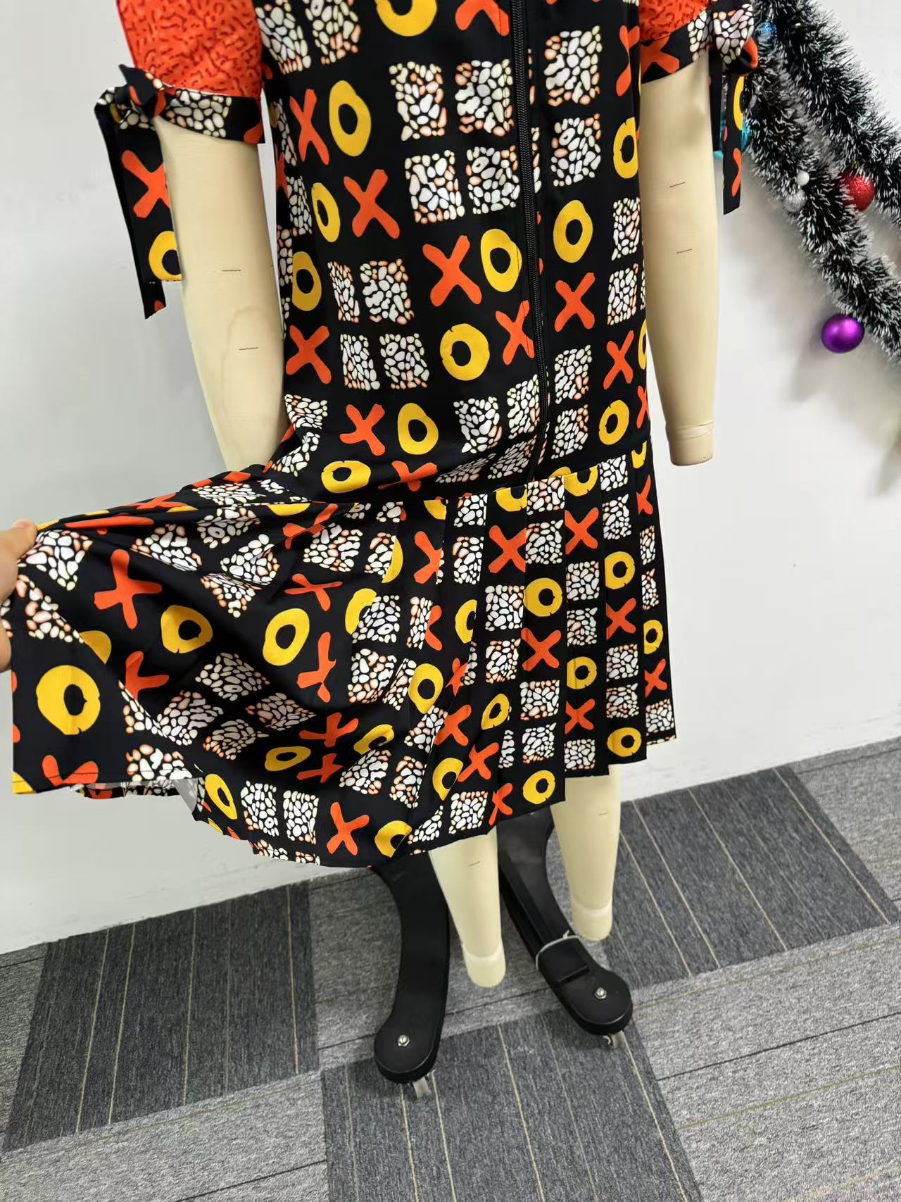 Women elegant zipper contrast color pleated Lace-Up Dress 5