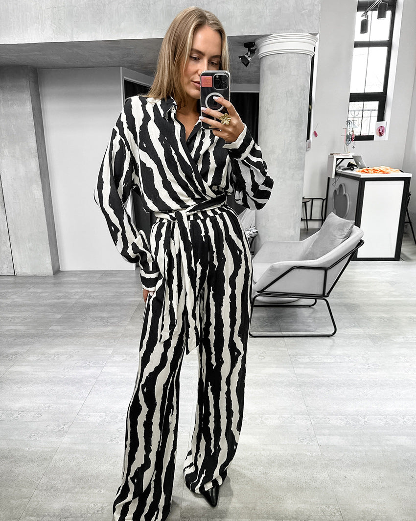 Women autumn and winter striped print long-sleeved top and trousers Two Piece Set 3