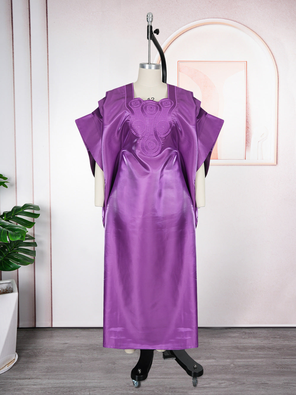 Plus-Size African Women Embroidered Dress 27