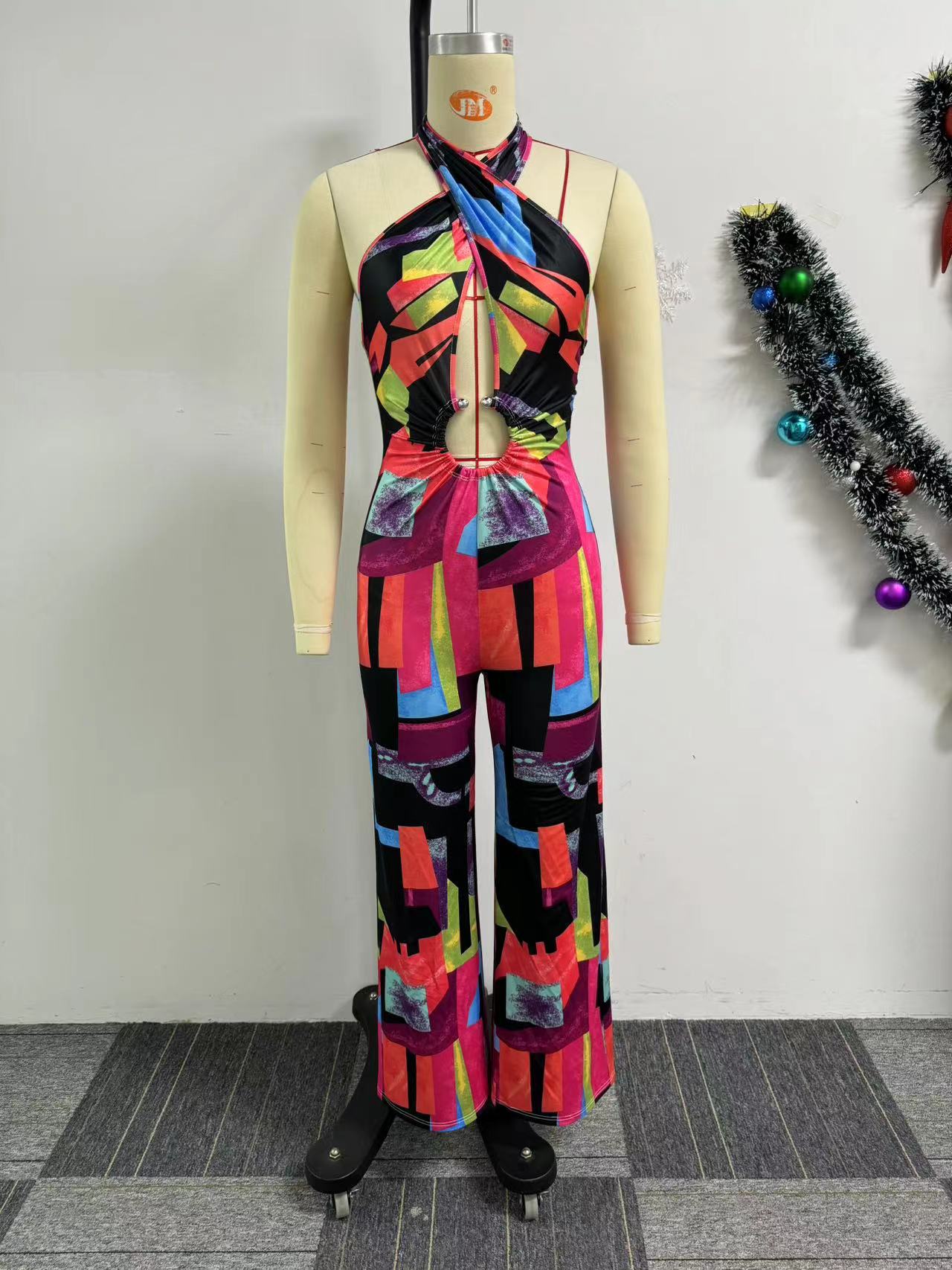 Sexy Printed Cross Halter Neck Low Back Slim Jumpsuit 5