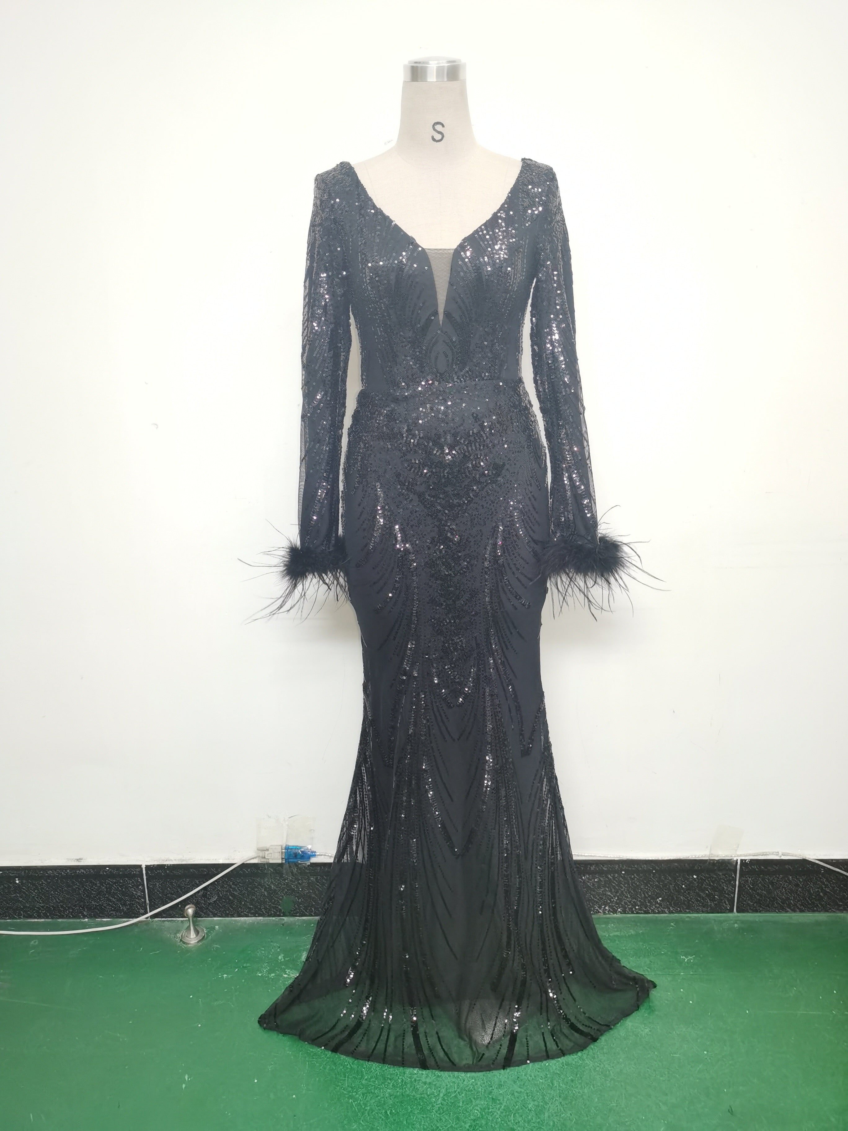 Women Positioning Flower Ostrich Feather Evening Dress 22