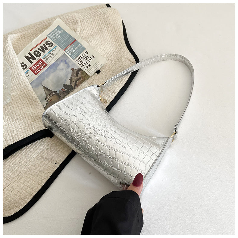 Handheld mini women's bag winter fashion shoulder bag Trendy gradient underarm baguette bag 47