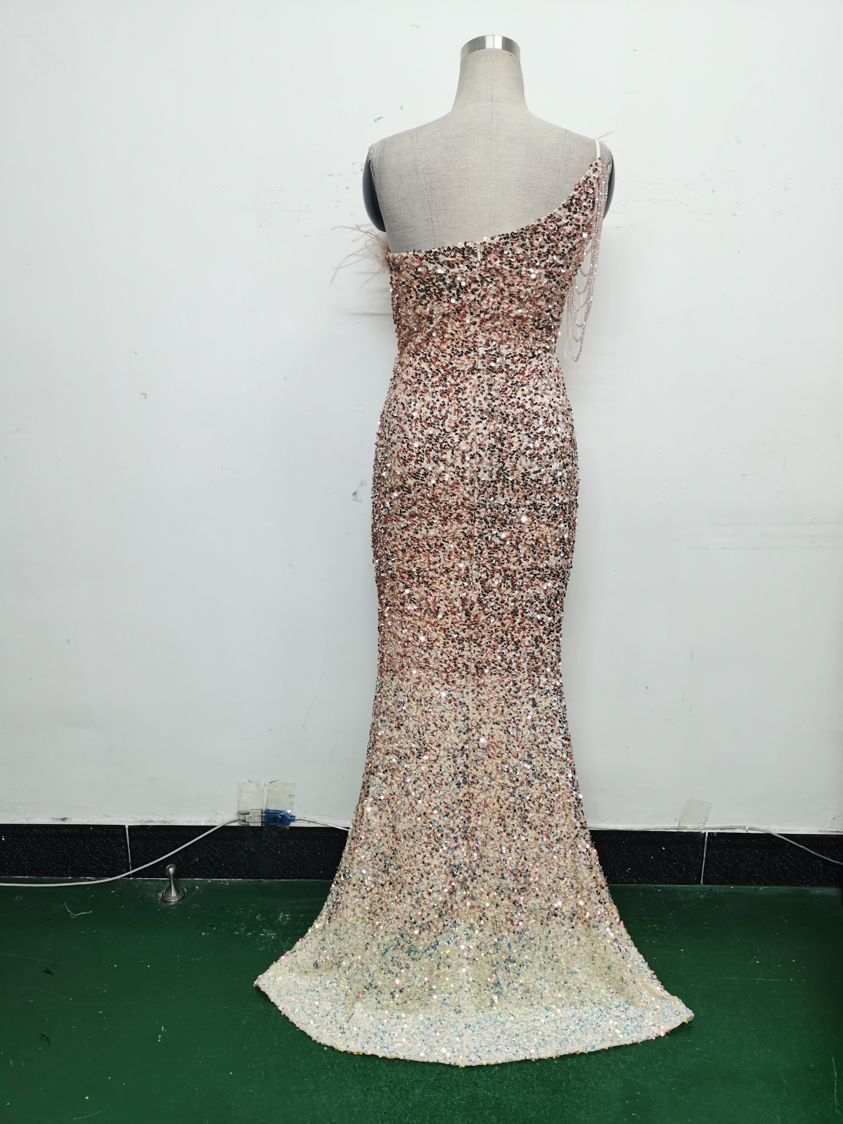 Women Ostrich Feather Beaded Sequin One Shoulder Slash Shoulder Slit Evening Dress 20