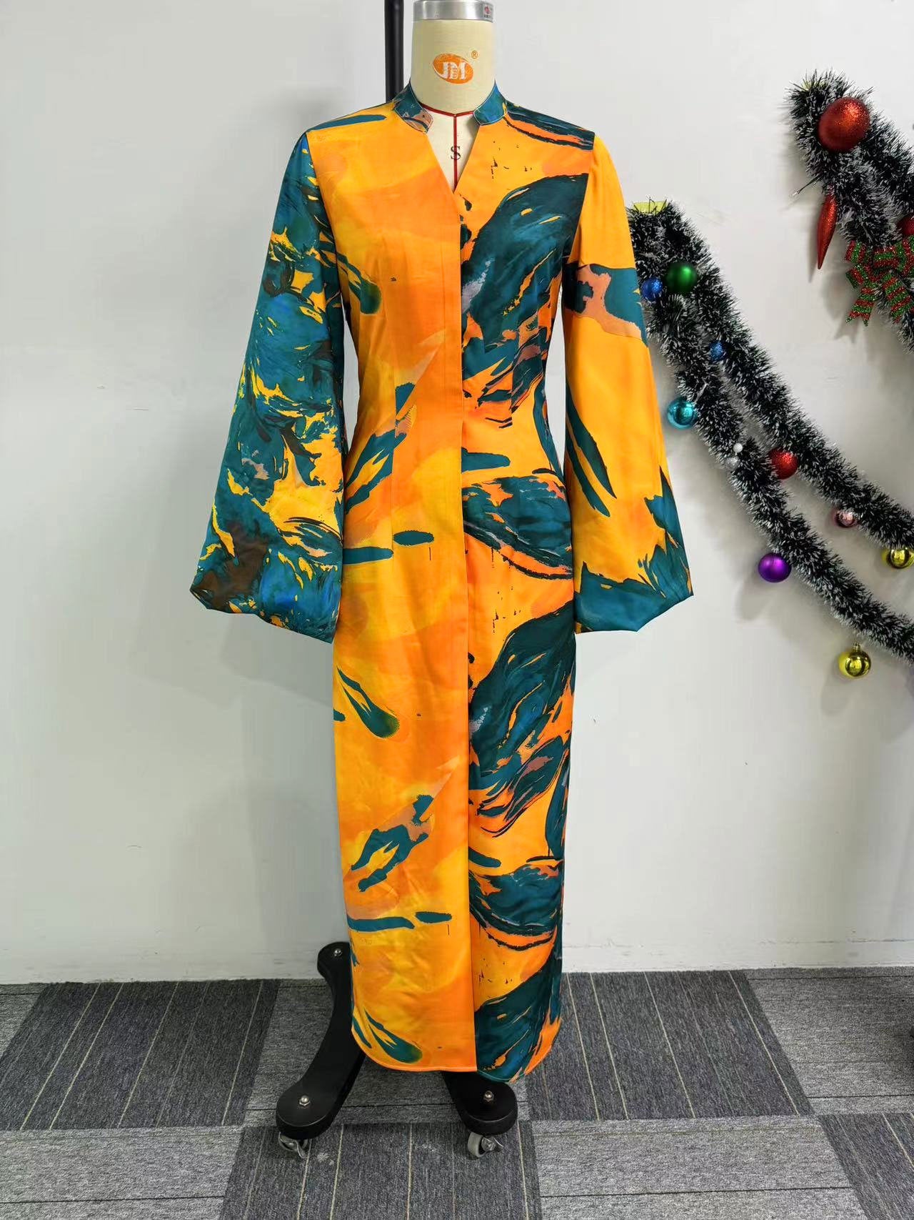 Printing Bell Bottom Sleeve V-Neck Slim Waist Long Dress 8