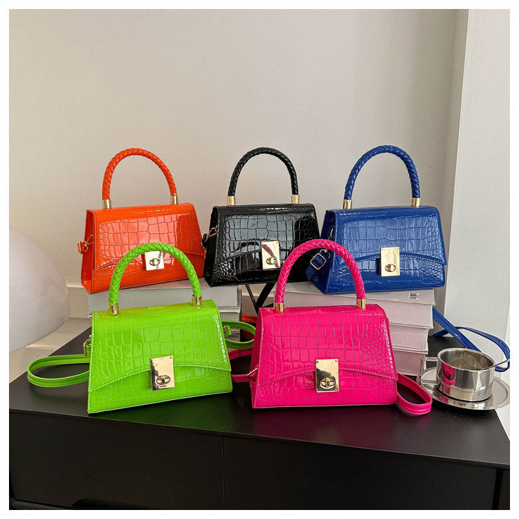 Popular Winter Retro Small Bag Women's Casual Textured Shoulder Messenger Bag 24