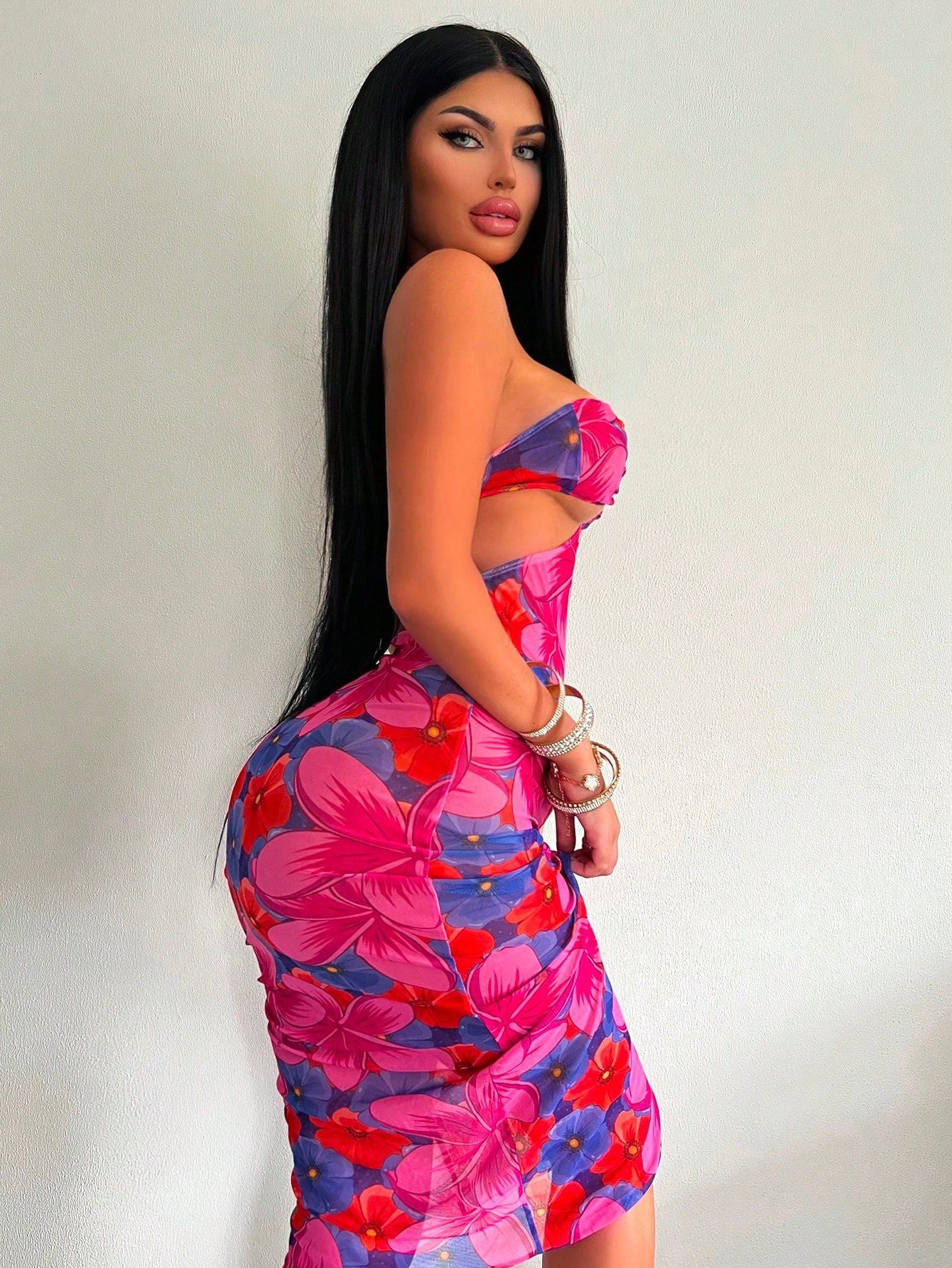 Halter Neck Low Back Printed Strappy Holidays Beach Dress 4