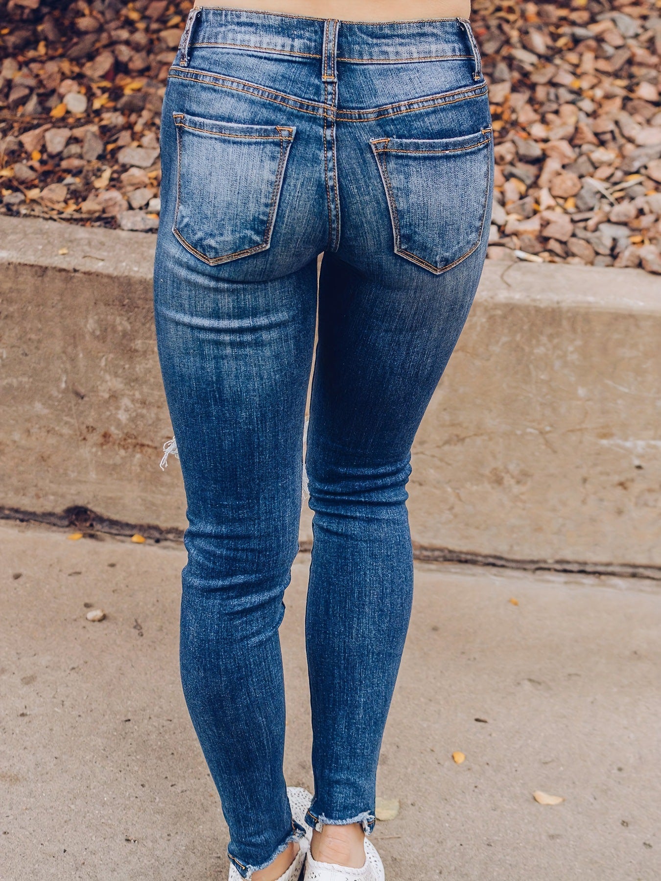 Women Ripped Washed Denim Tight Pants 4