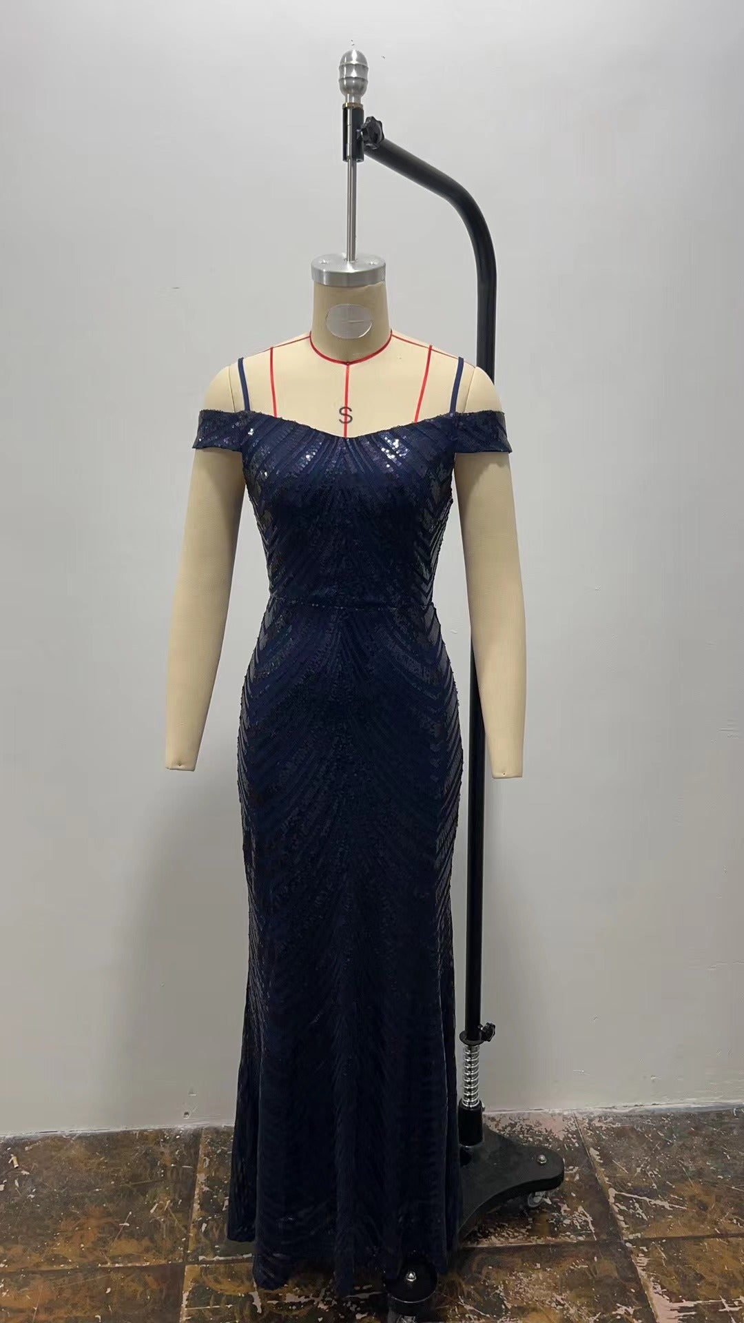 Sequined Fishtail Long Evening Dress 9