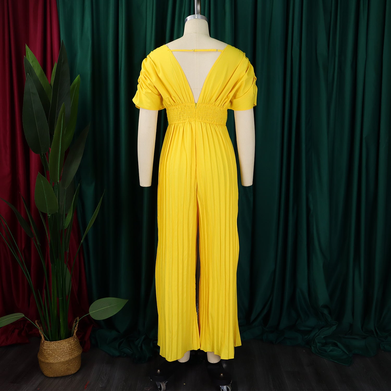 Women V-Neck Solid Sexy Pleated Jumpsuit 18