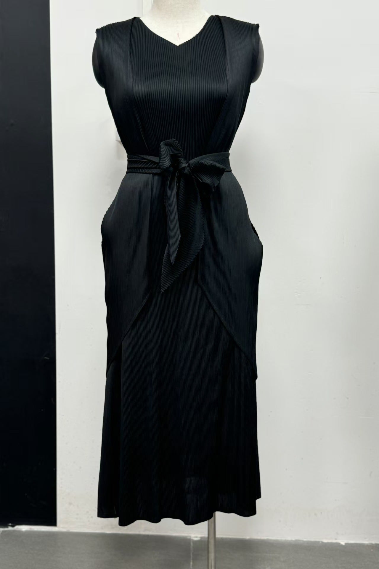 African Solid Color Chic Sleeveless Irregular Pleated Plus Size Dress Women's Clothing 4